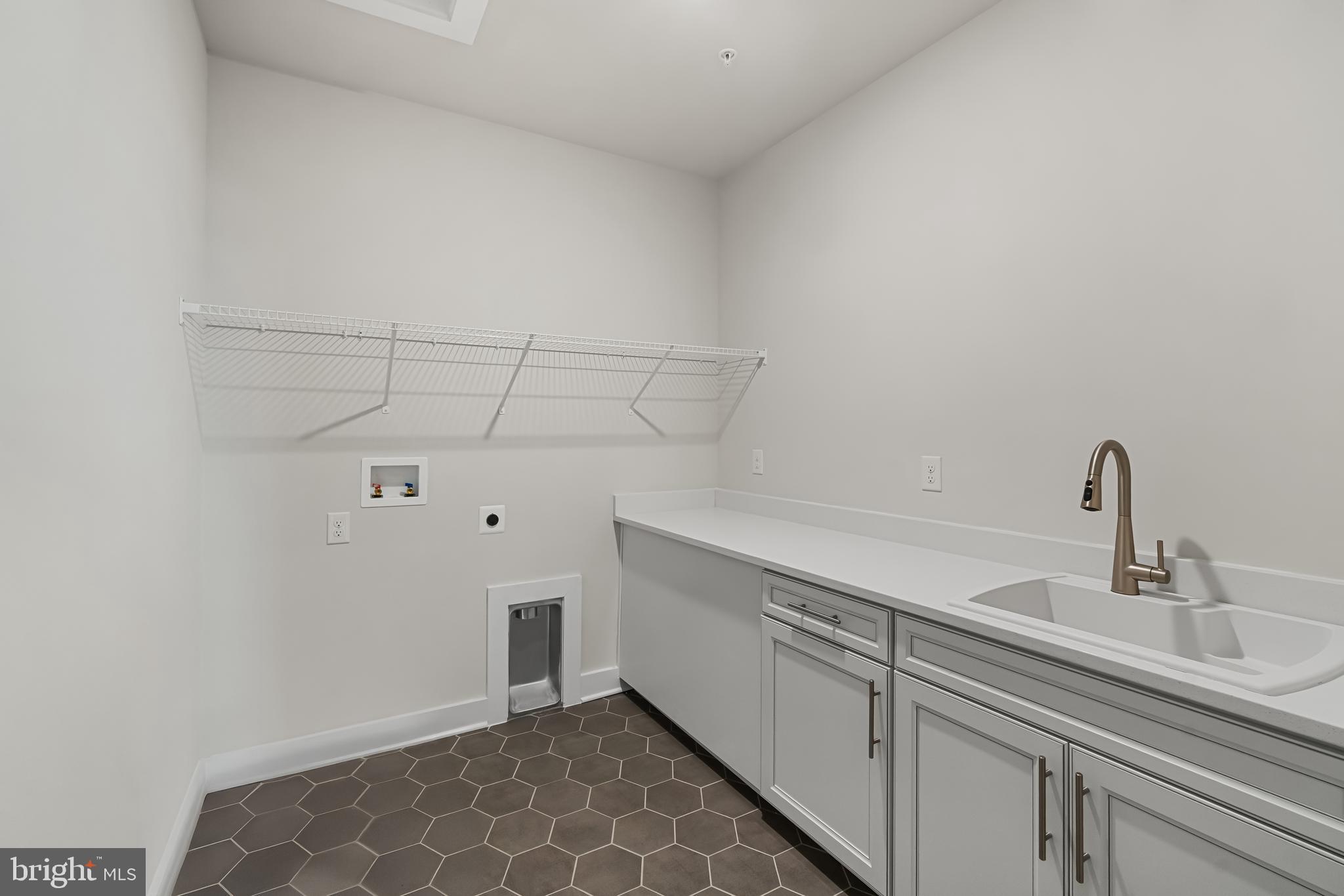 MARSHALL'S LANDING - Residential