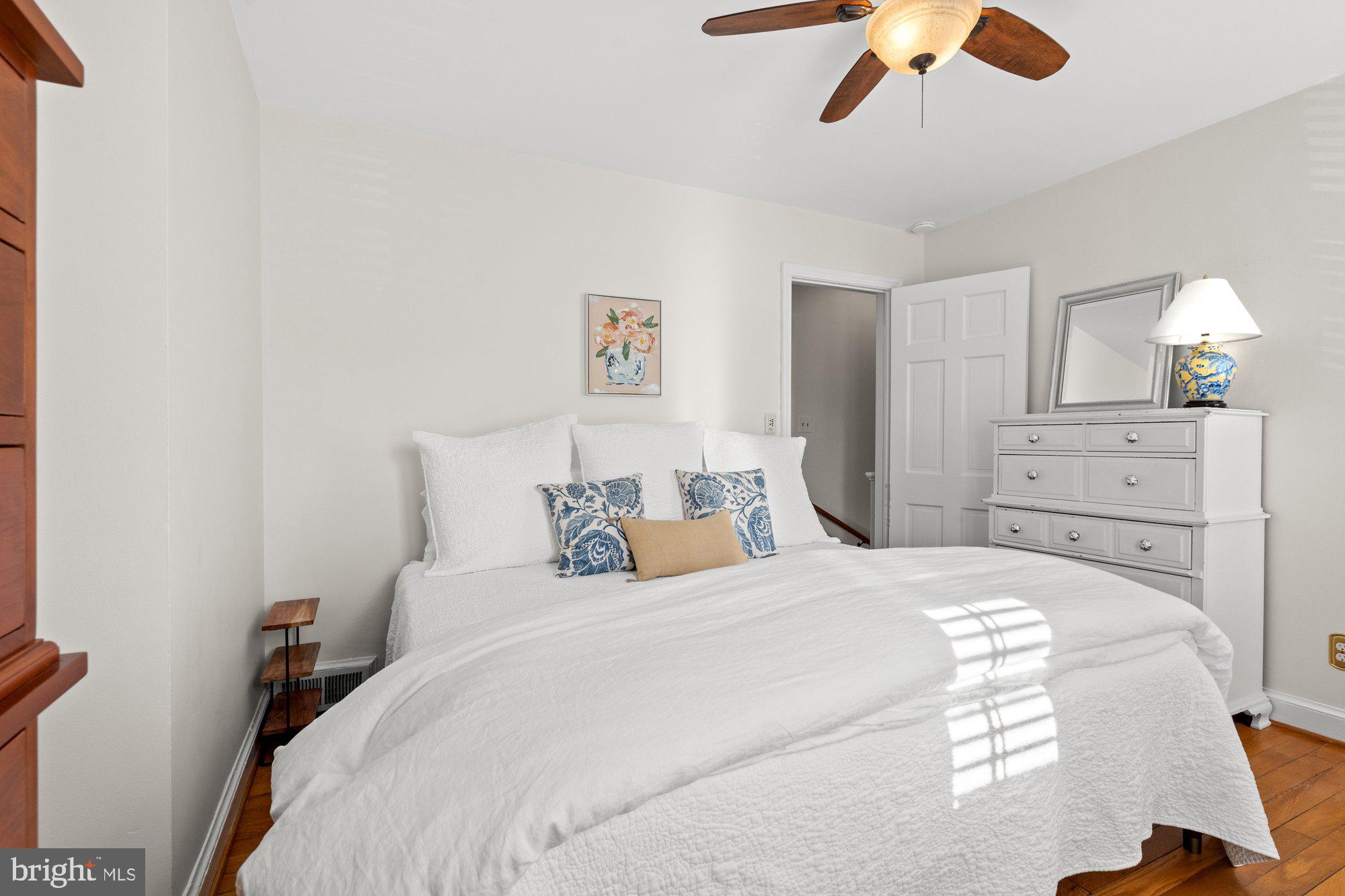 YATES GARDENS - Residential