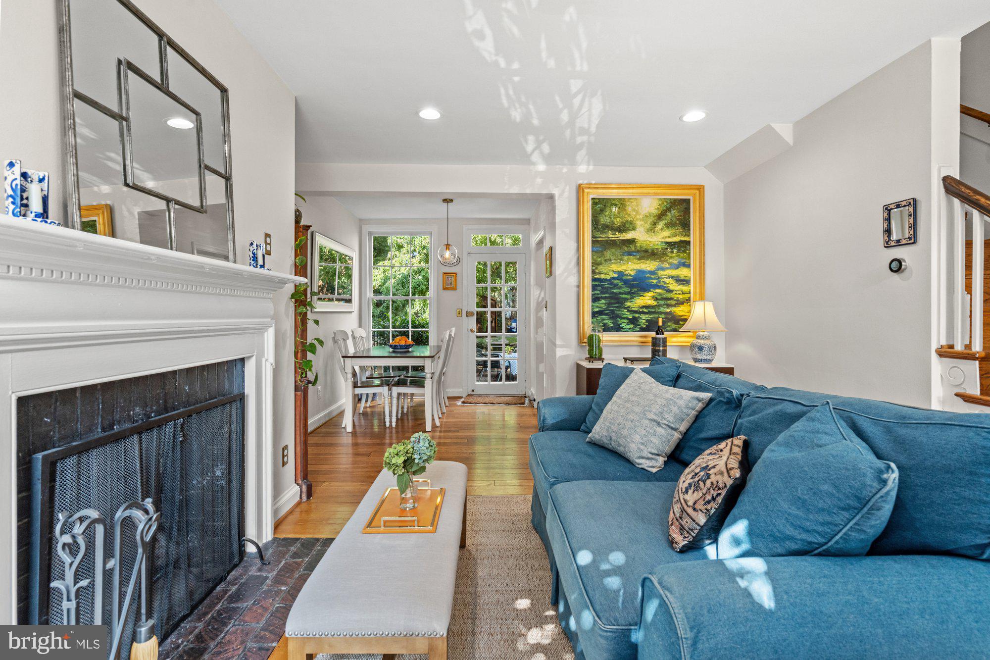 YATES GARDENS - Residential