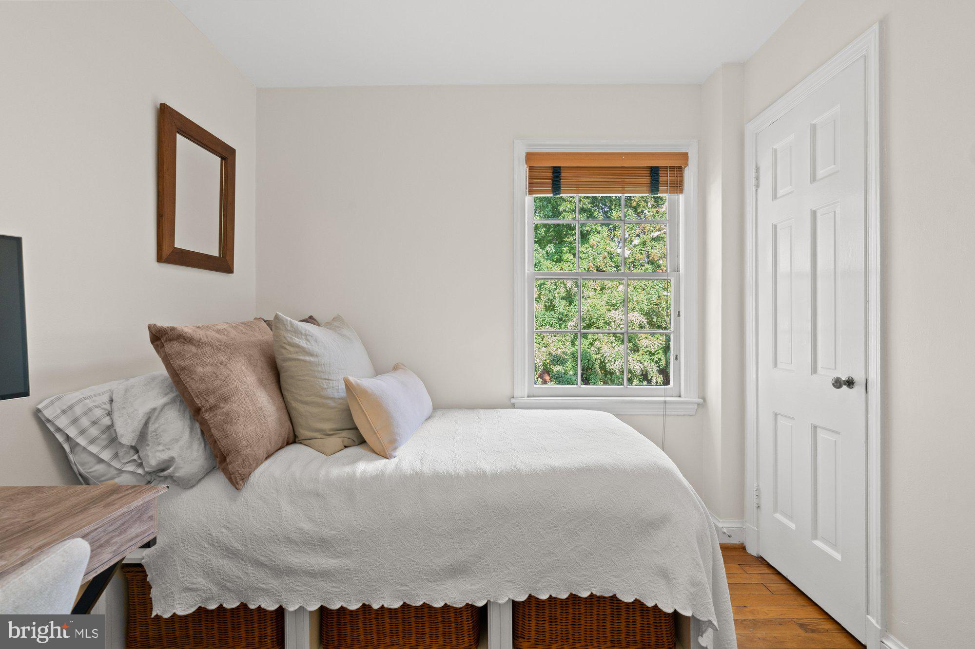 YATES GARDENS - Residential