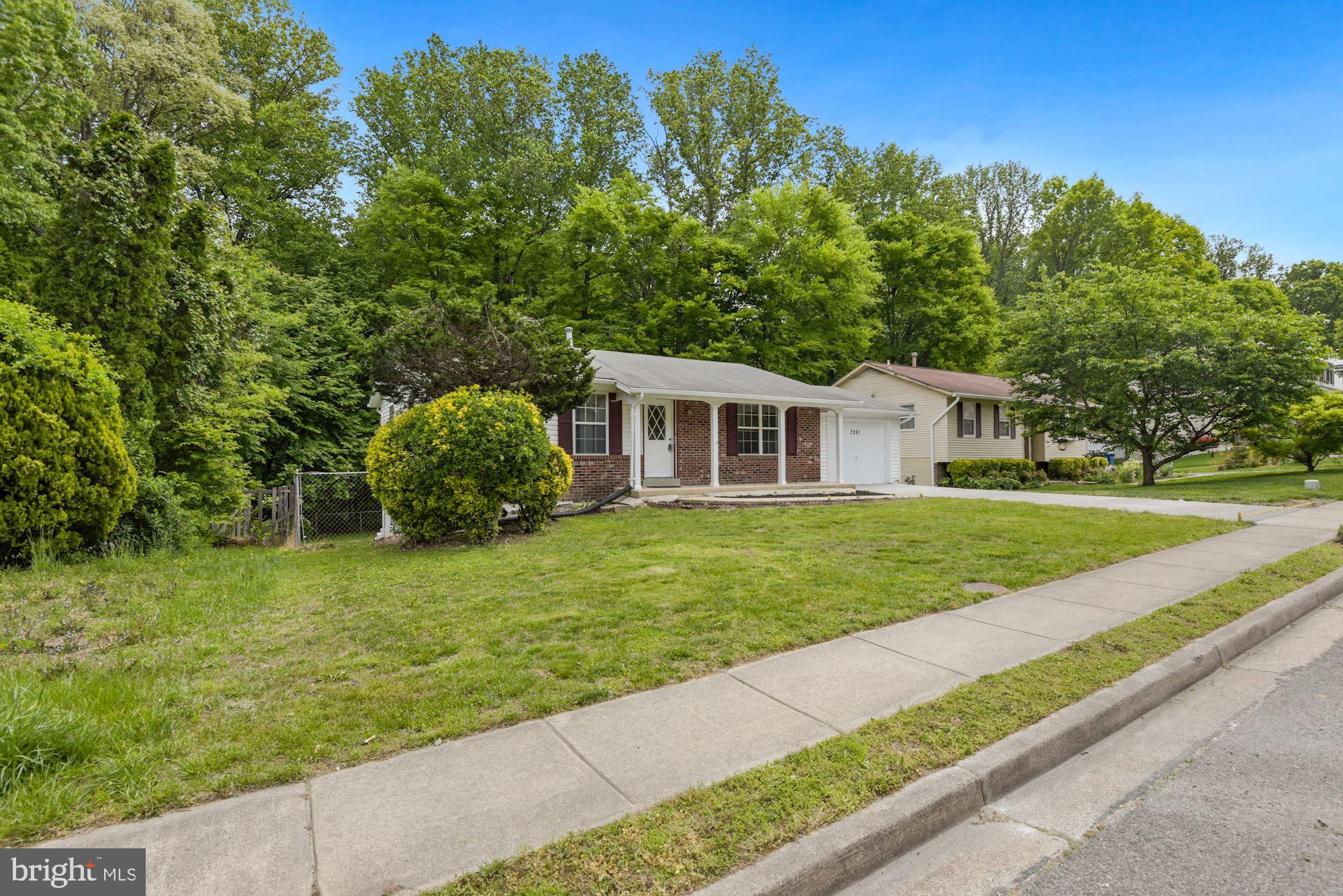 LINDENWOOD - Residential Lease