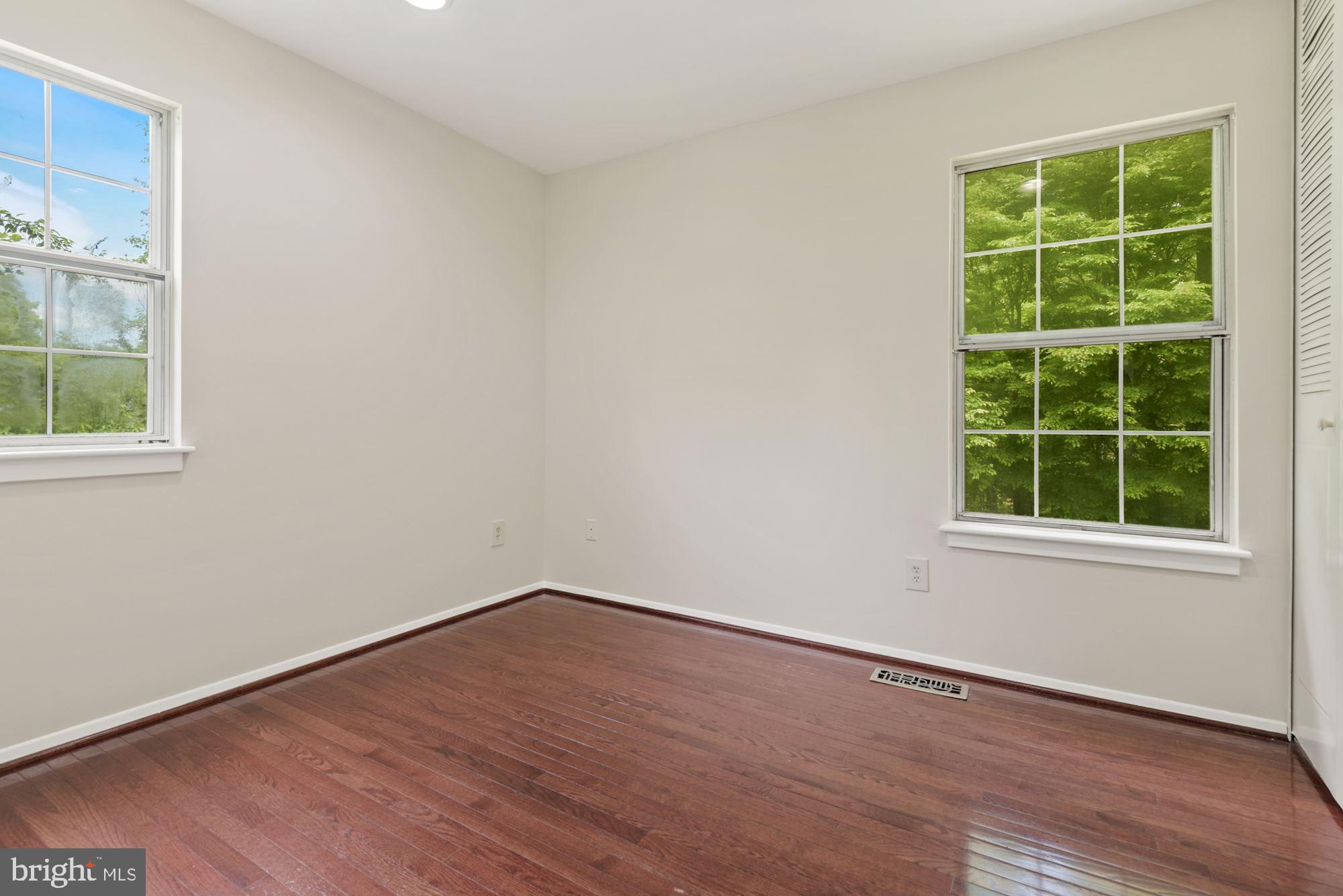 LINDENWOOD - Residential Lease