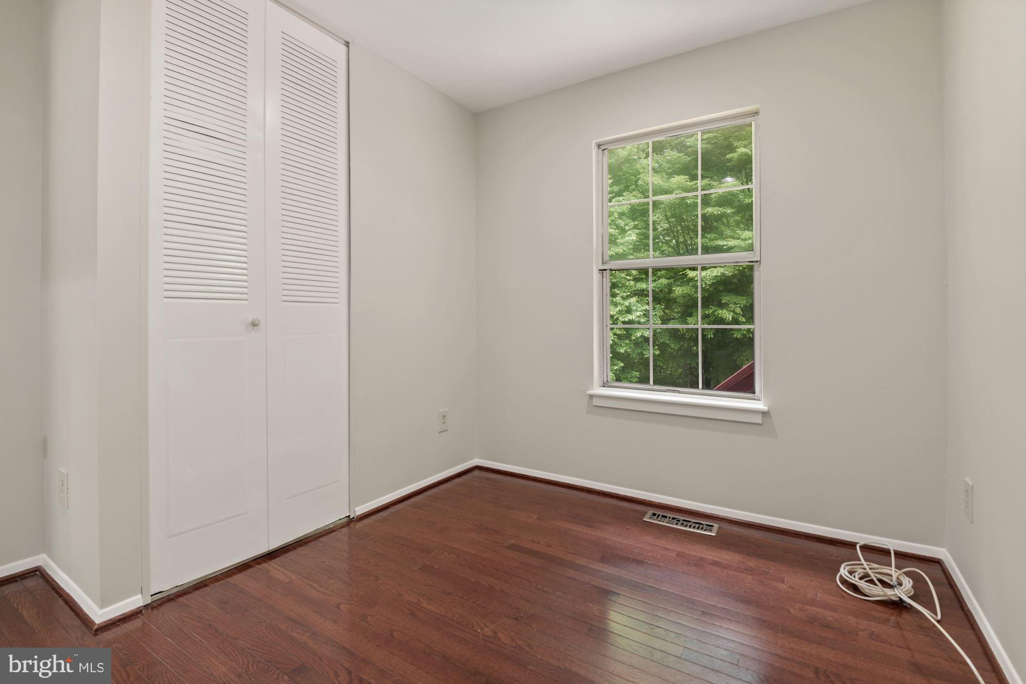 LINDENWOOD - Residential Lease