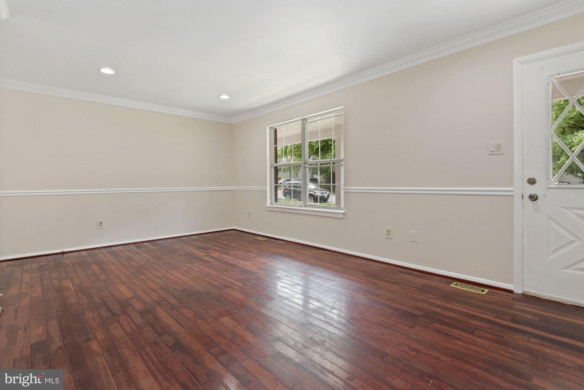 LINDENWOOD - Residential Lease