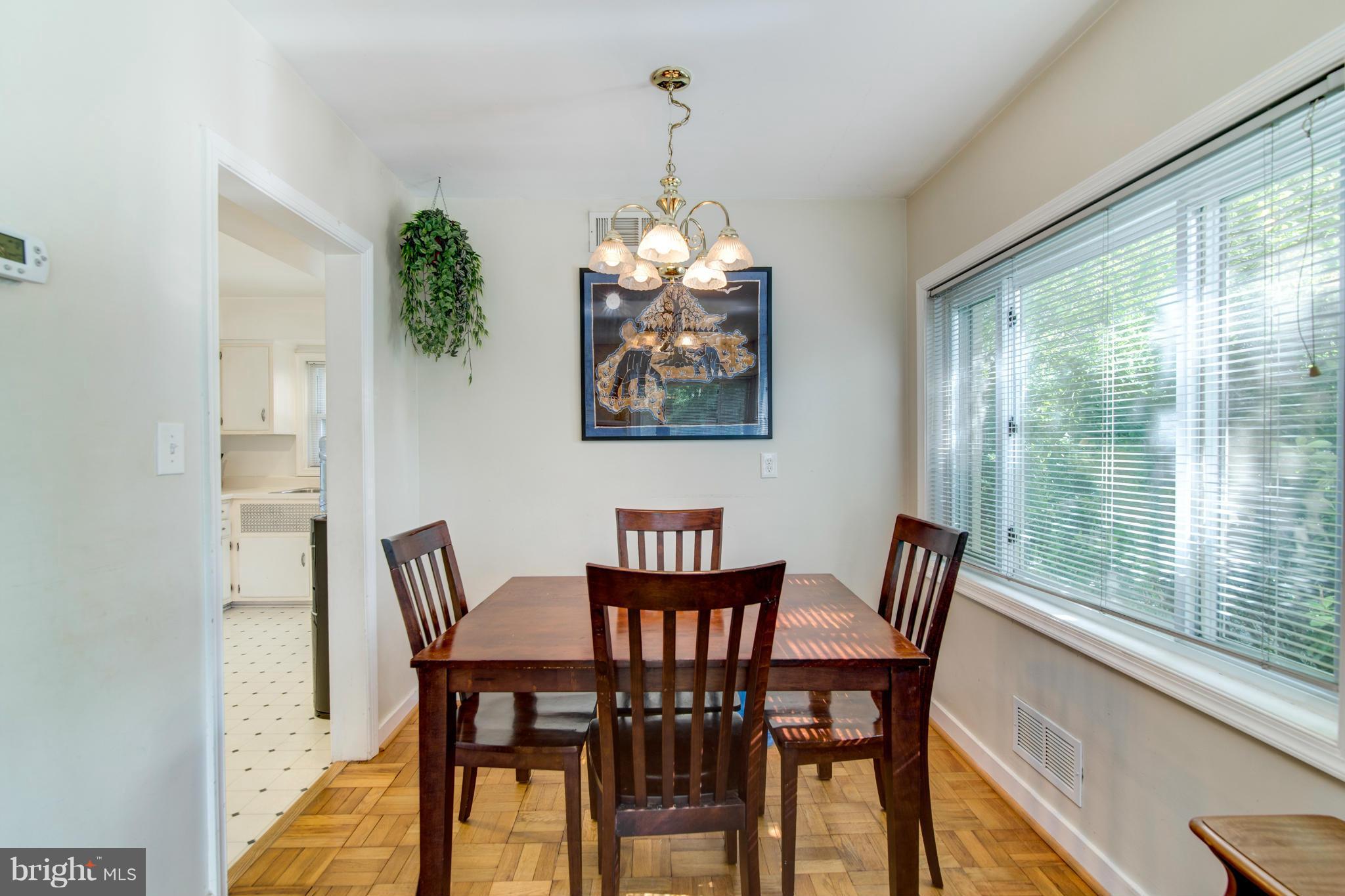 TUCKAHOE VILLAGE - Residential