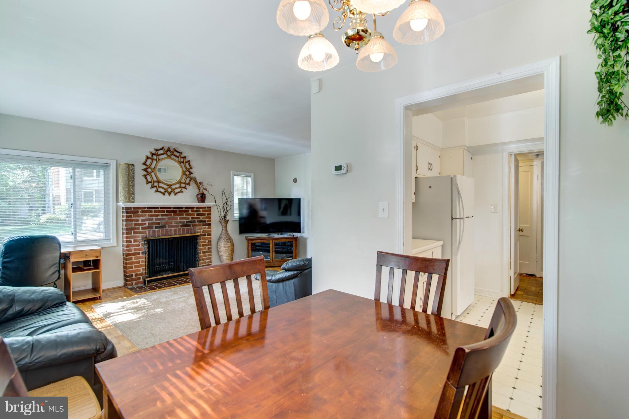 TUCKAHOE VILLAGE - Residential