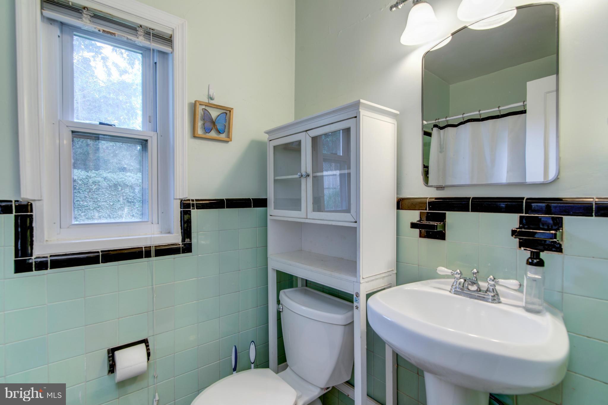 TUCKAHOE VILLAGE - Residential