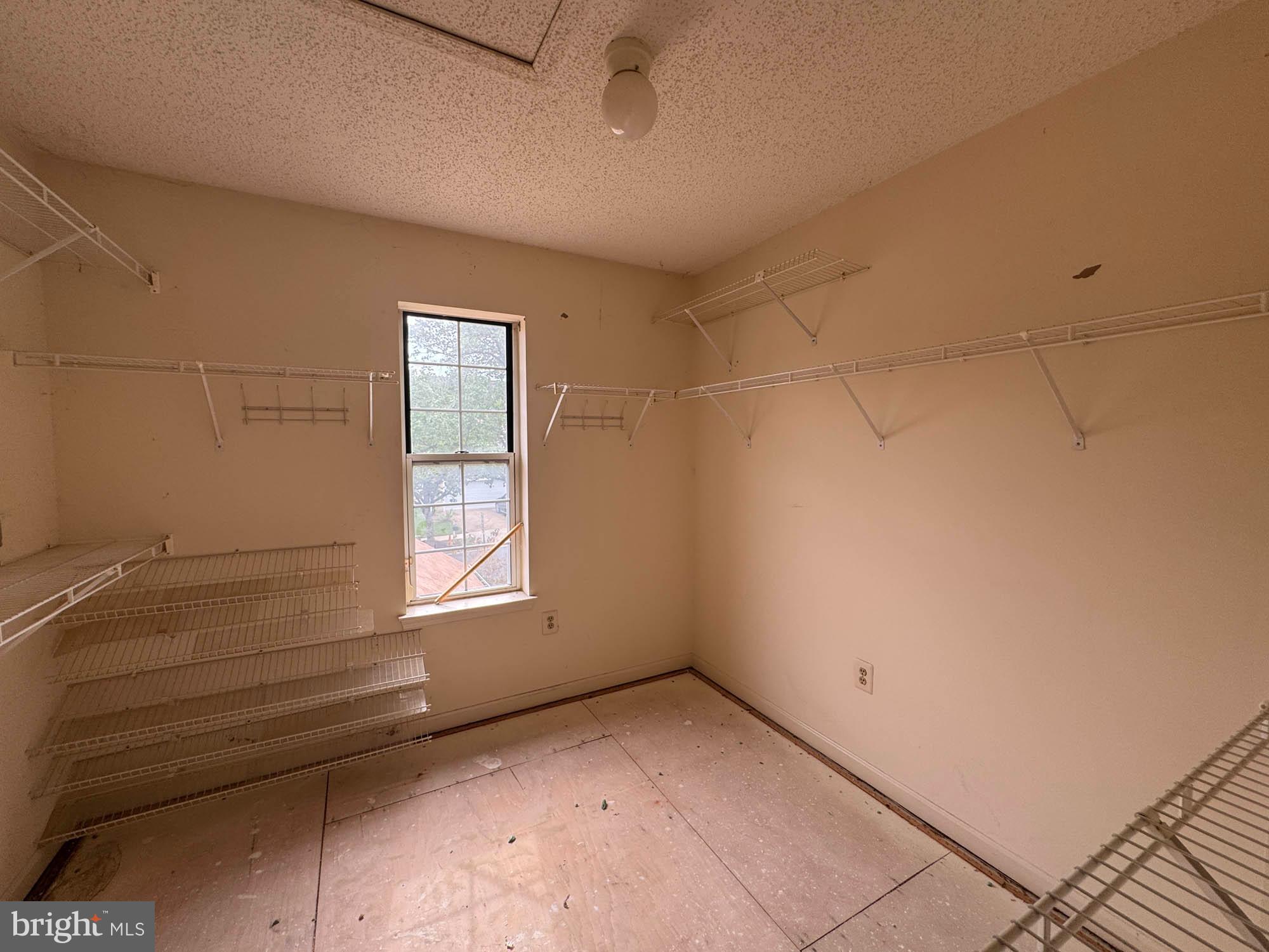 GREENBROOK - Residential