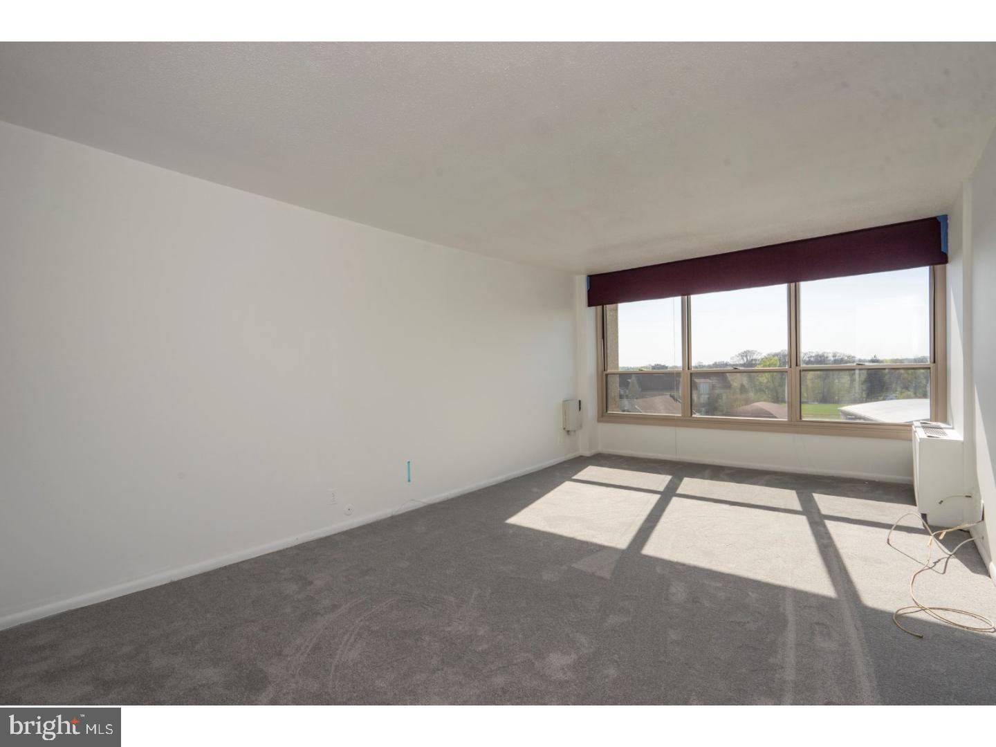 GREEN HILL - Residential Lease