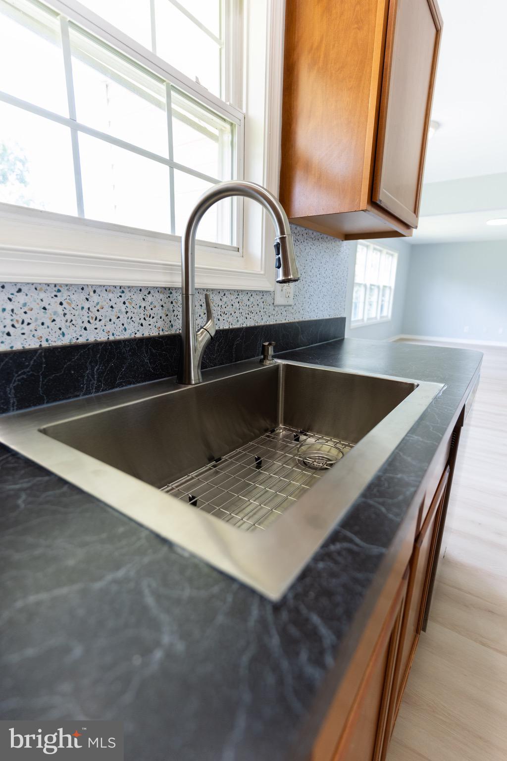 SUMMER HILL - Residential Lease