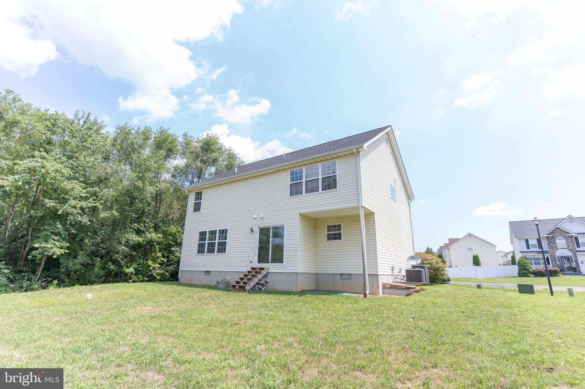 SUMMER HILL - Residential Lease