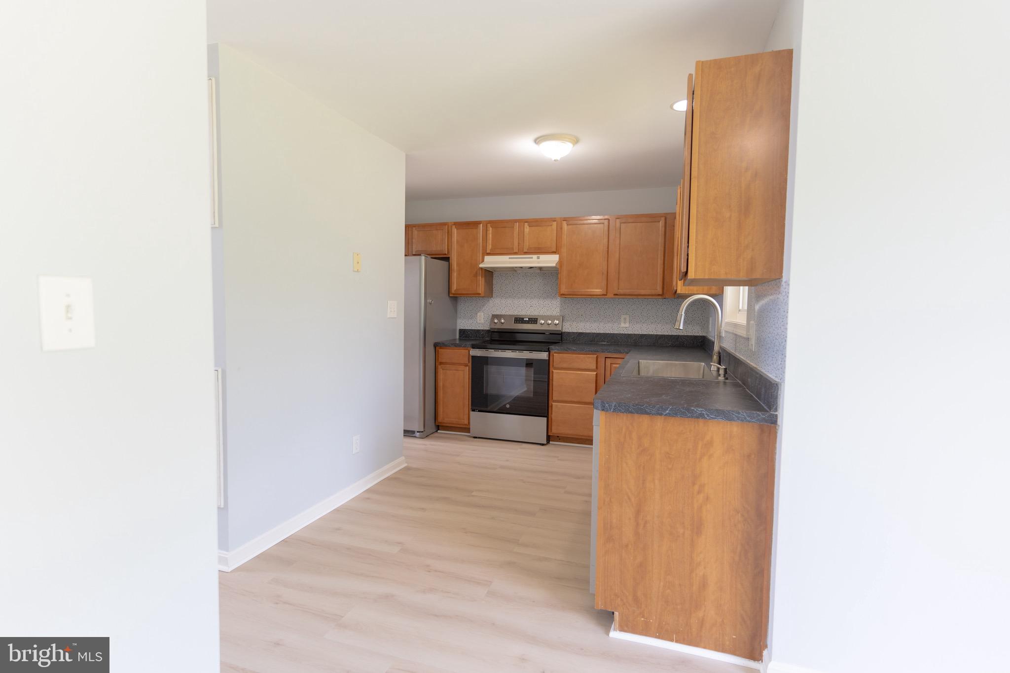 SUMMER HILL - Residential Lease