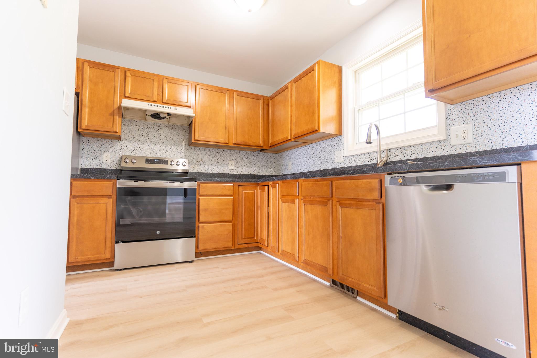 SUMMER HILL - Residential Lease