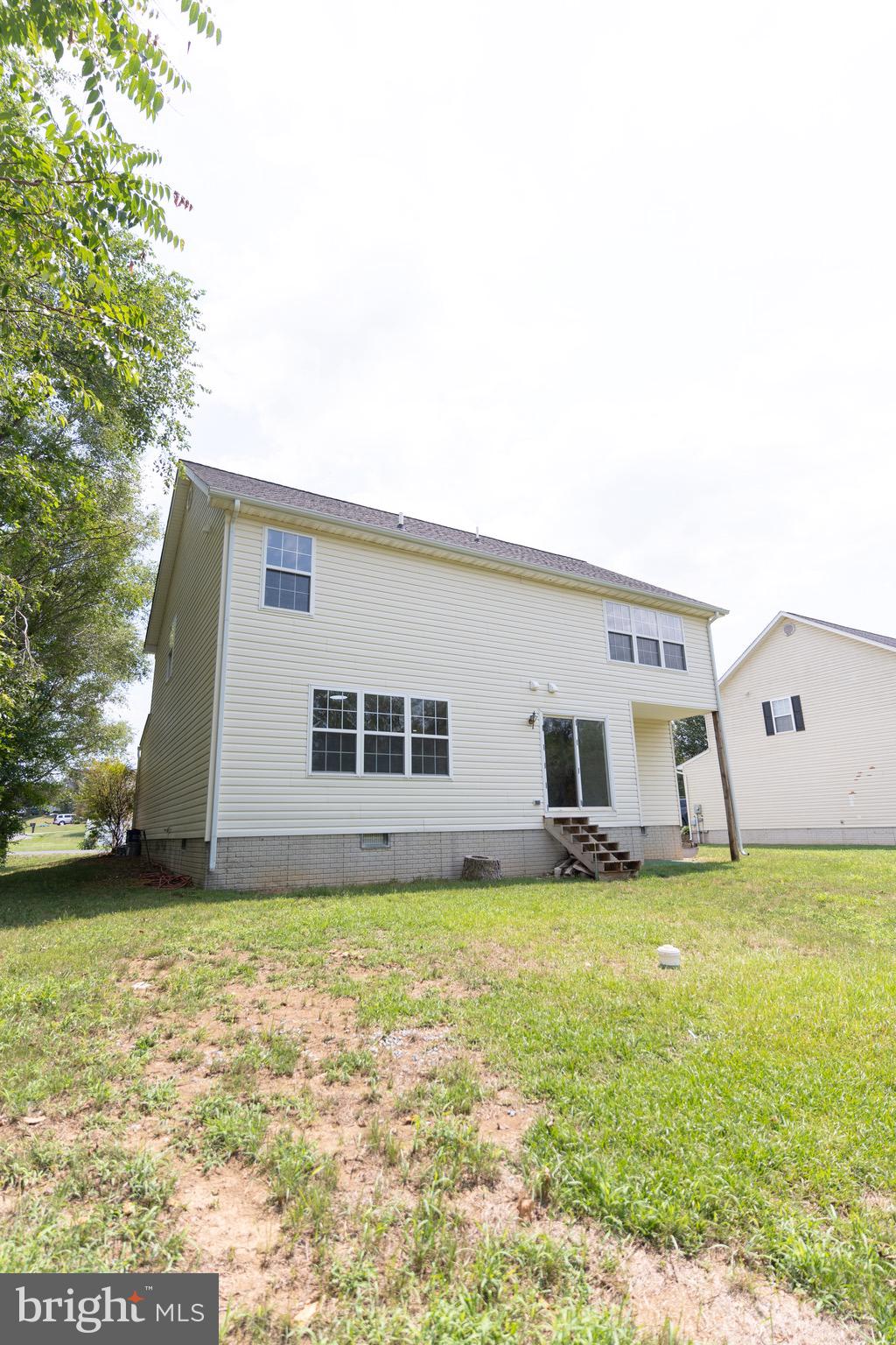 SUMMER HILL - Residential Lease