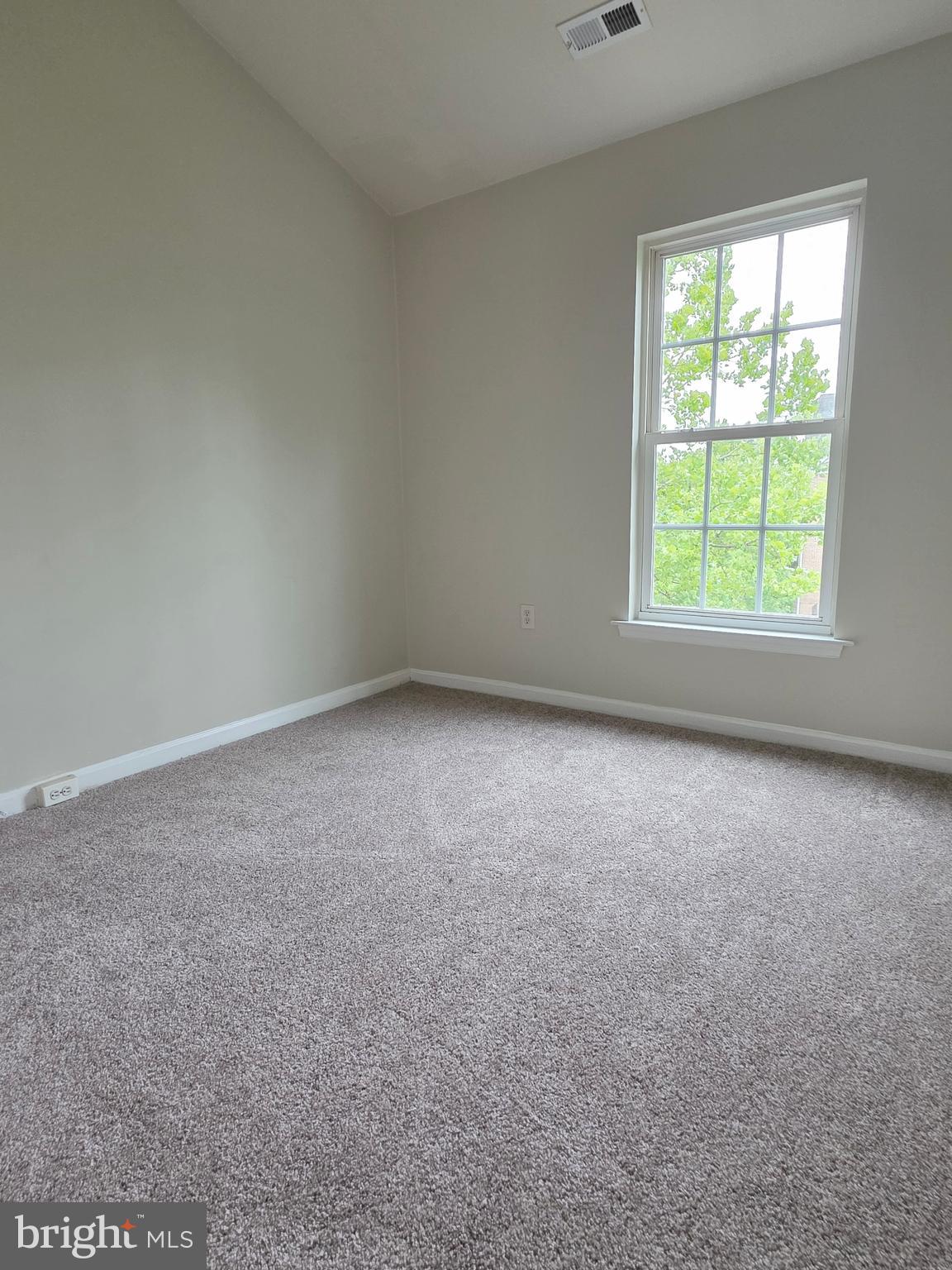 RIVER OAKS - Residential Lease