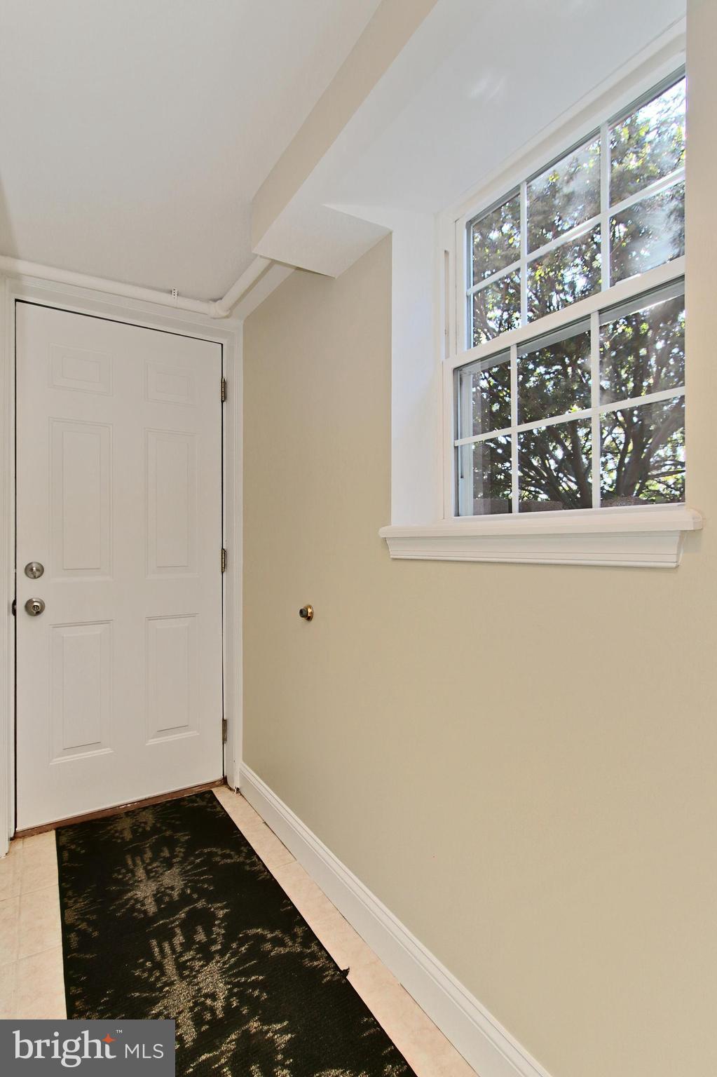 VALLEY VIEW - Residential Lease