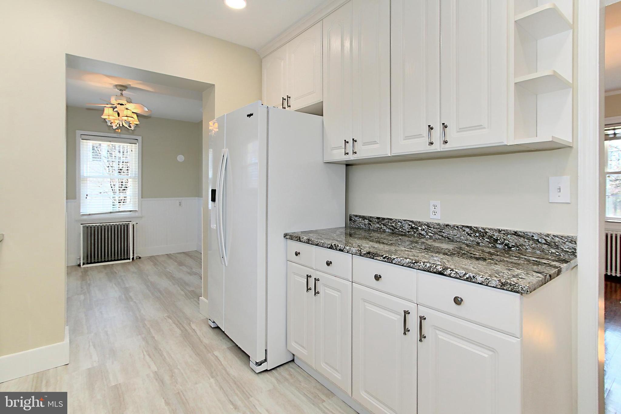 VALLEY VIEW - Residential Lease