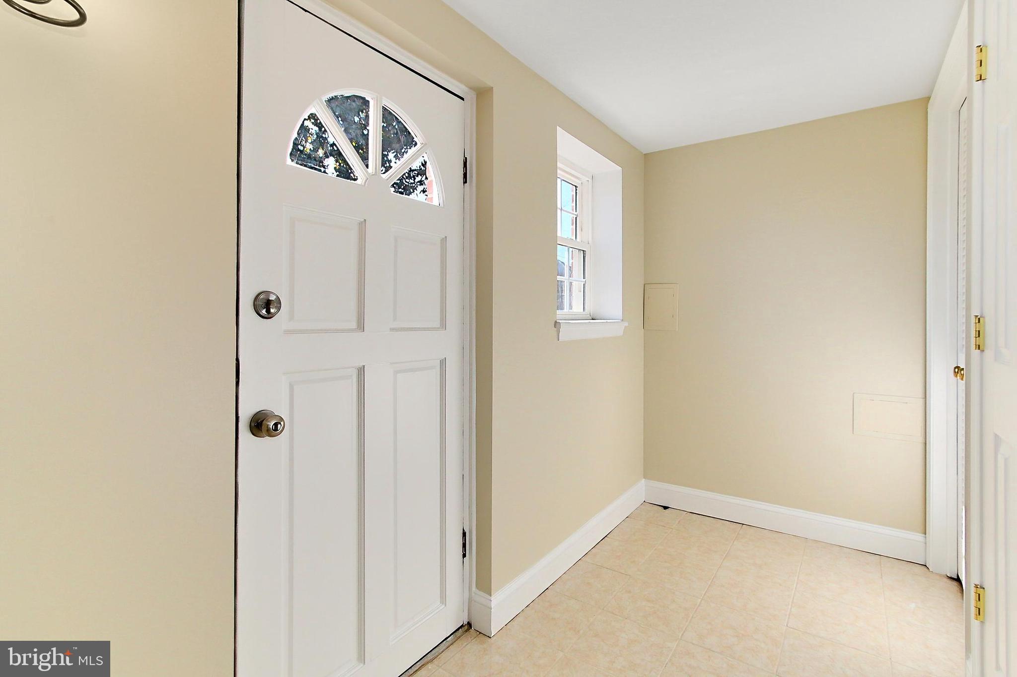 VALLEY VIEW - Residential Lease