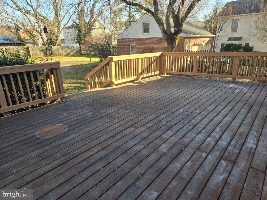 VALLEY VIEW - Residential Lease