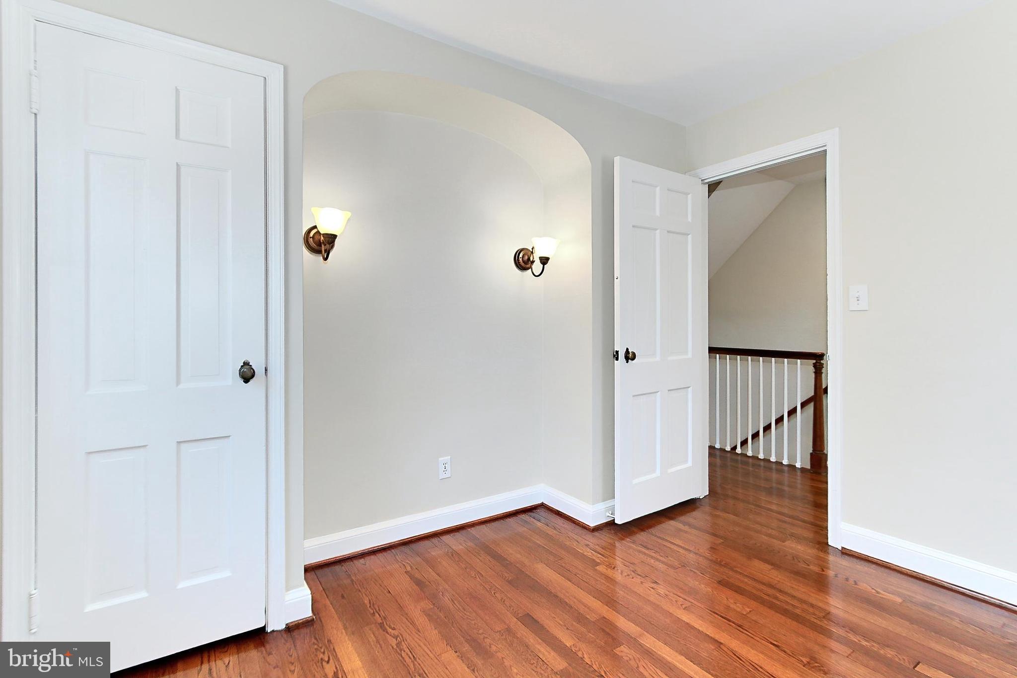 VALLEY VIEW - Residential Lease