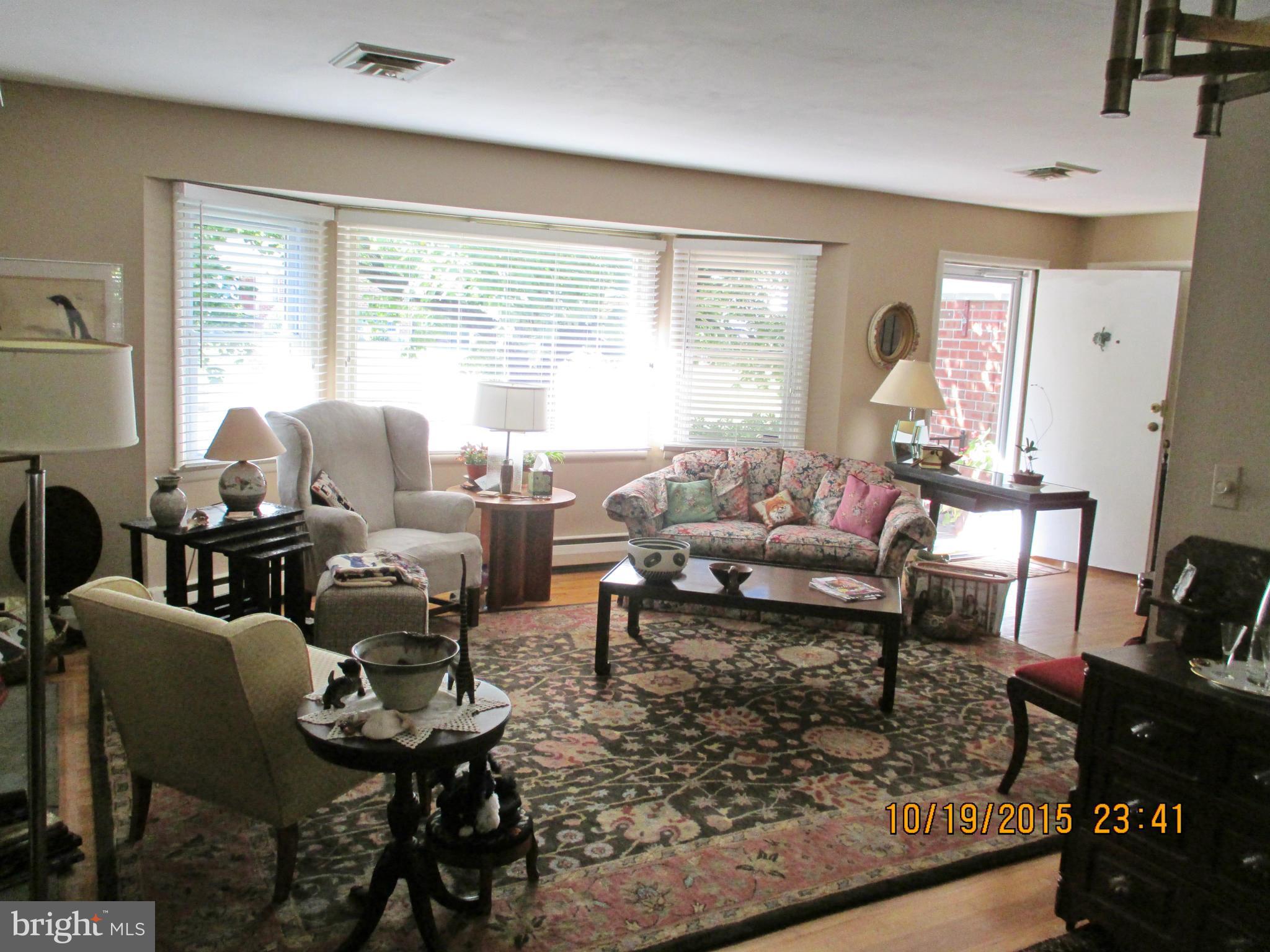 CAMPUS HILLS - Residential