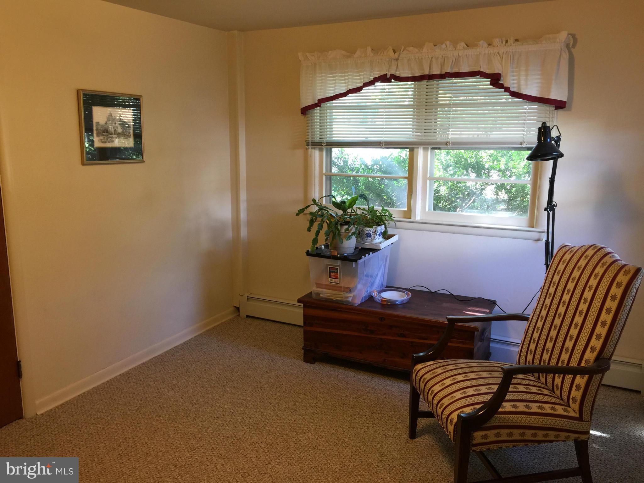 CAMPUS HILLS - Residential