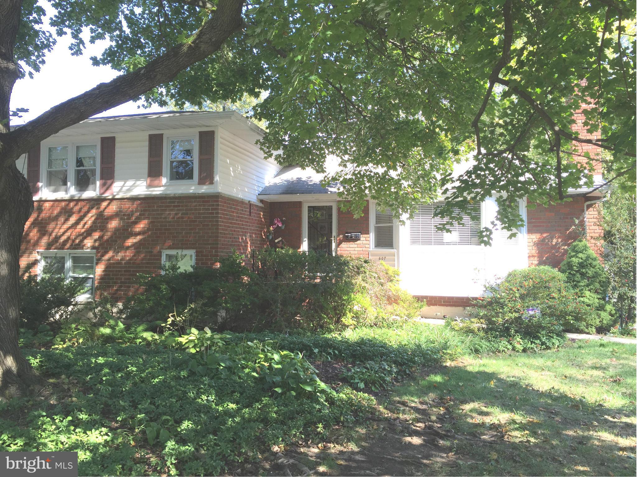 CAMPUS HILLS - Residential