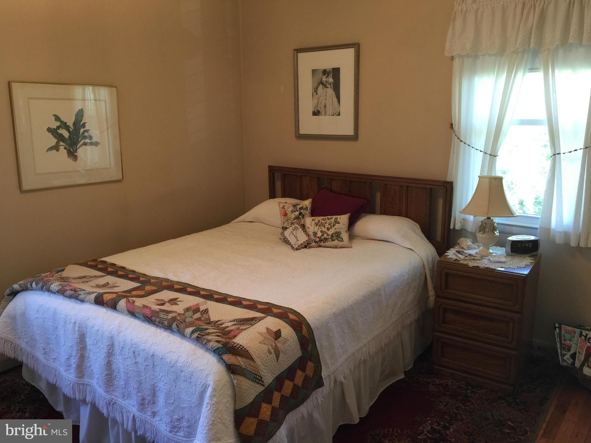 CAMPUS HILLS - Residential