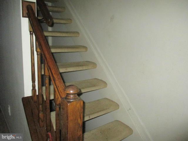 WOODBRIDGE CENTER - Residential