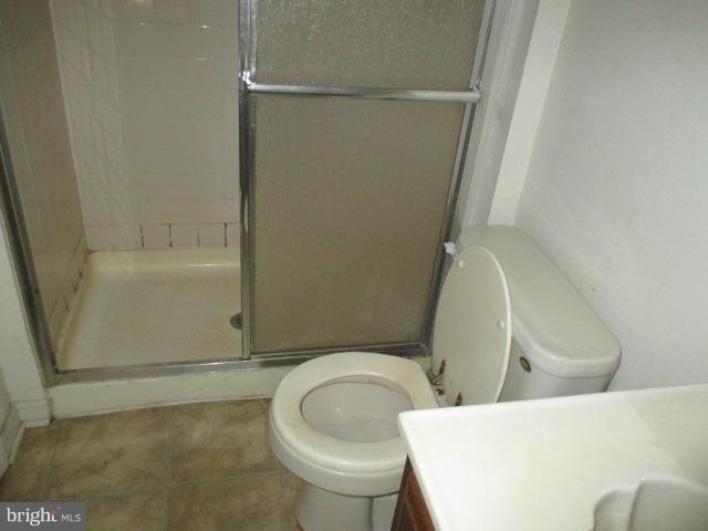 WOODBRIDGE CENTER - Residential