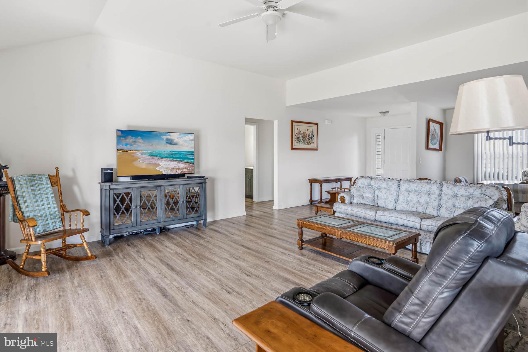 JEFFERSON CROSSROADS - Residential