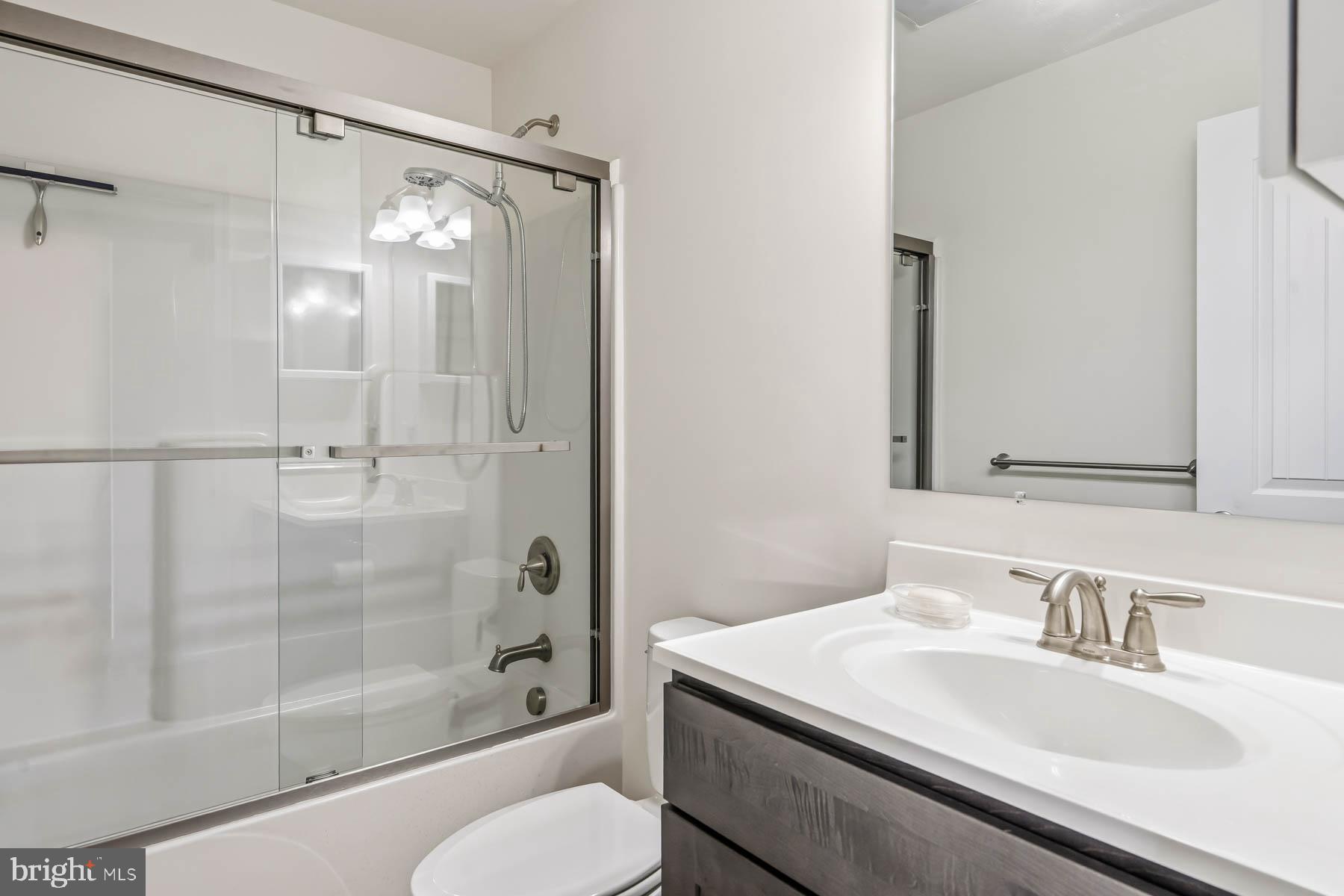 JEFFERSON CROSSROADS - Residential