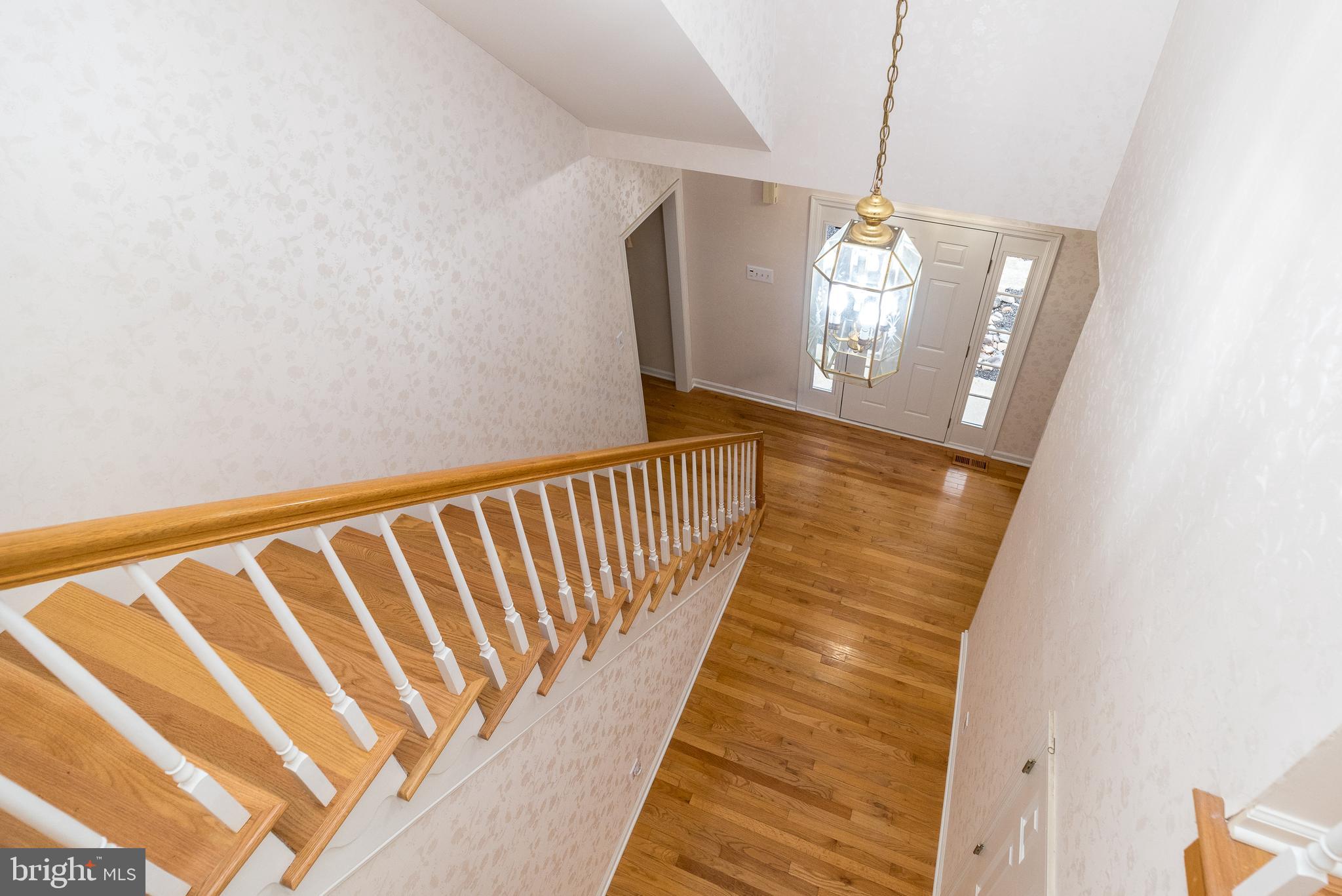 WINDING BROOK ESTS - Residential