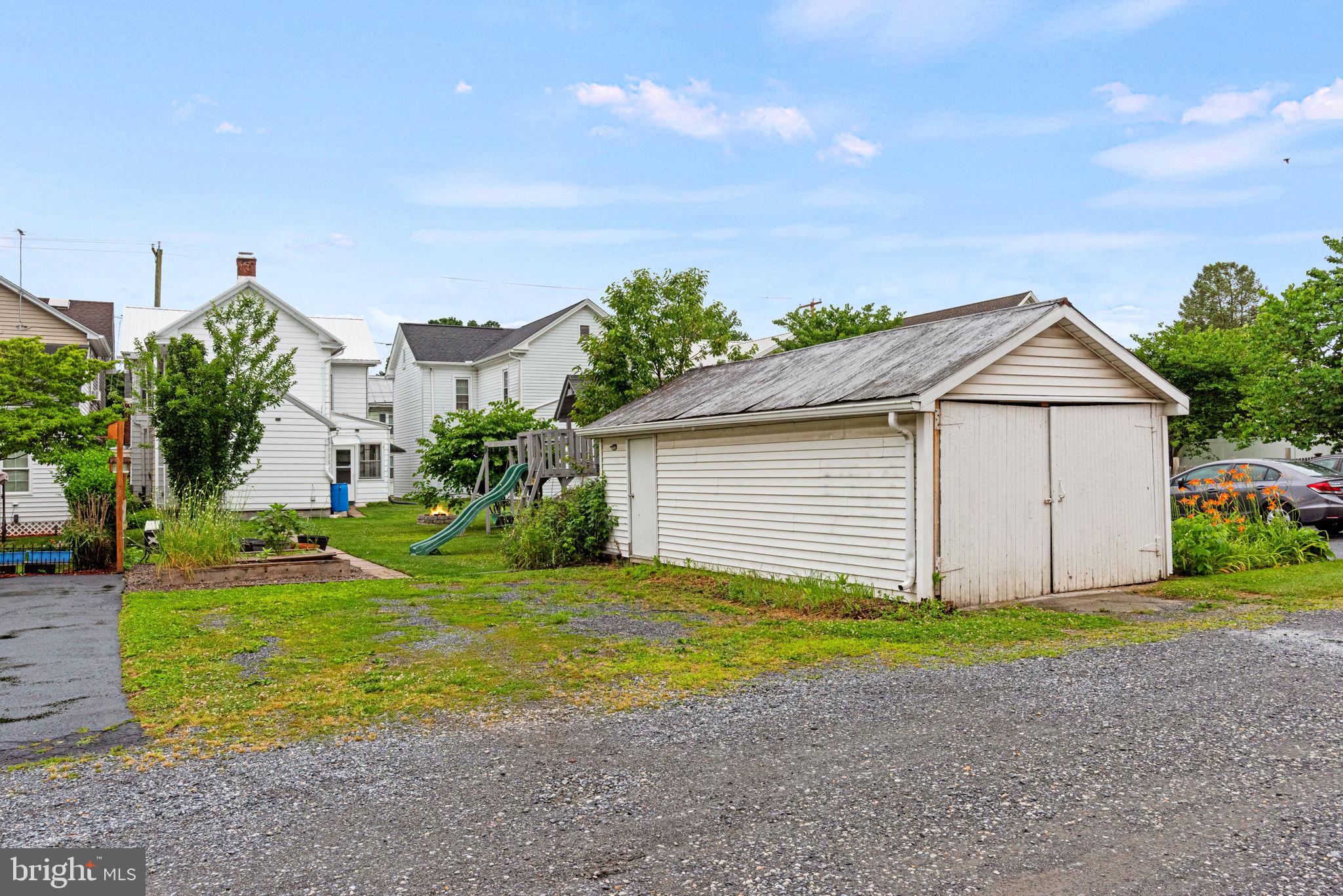 316 WALNUT STREET