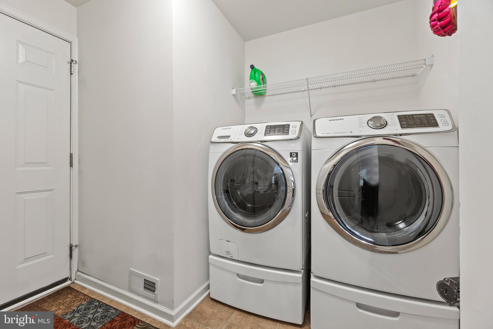 STAFFORD ESTATES - Residential