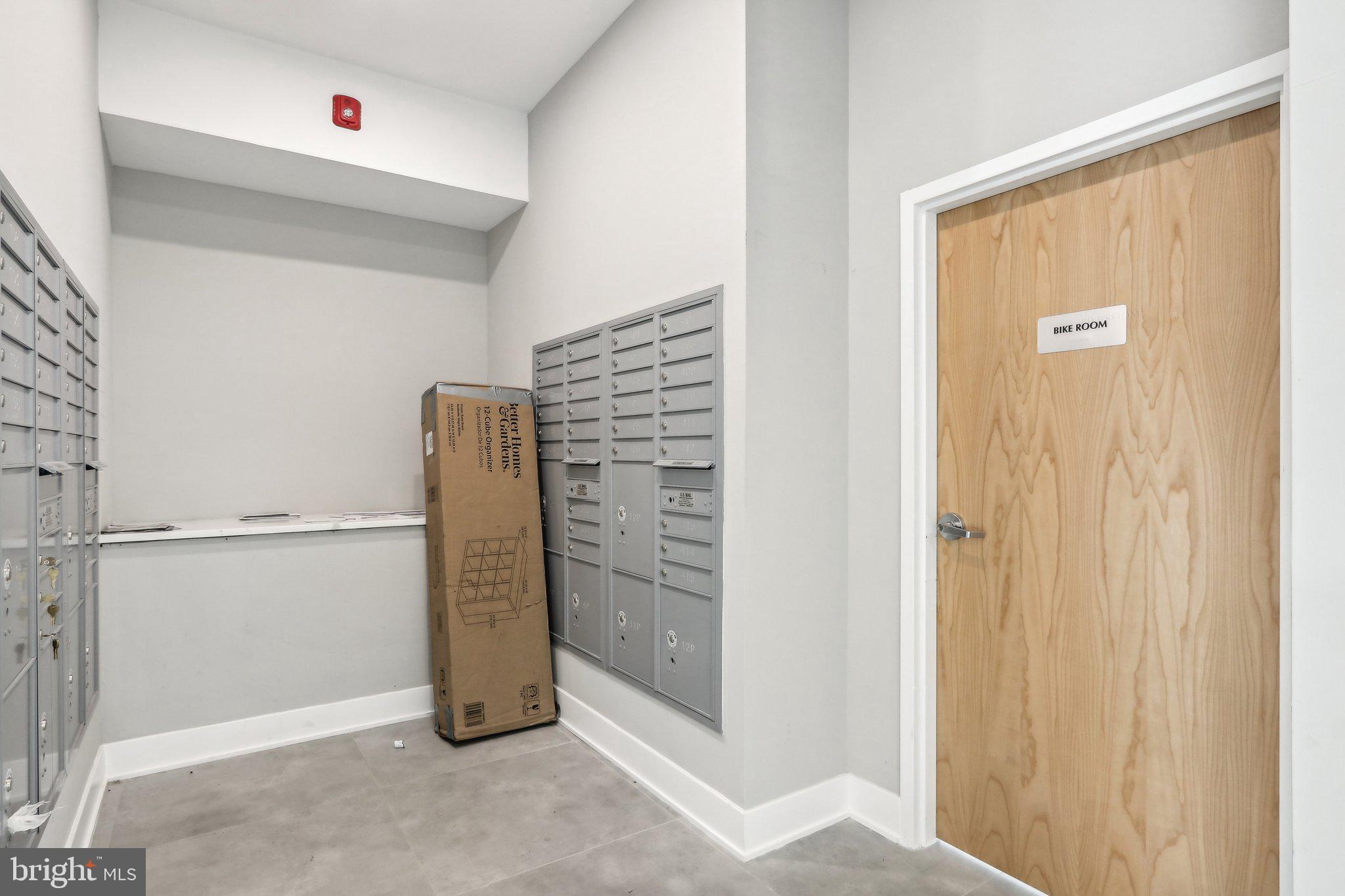 POINT BREEZE - Residential Lease