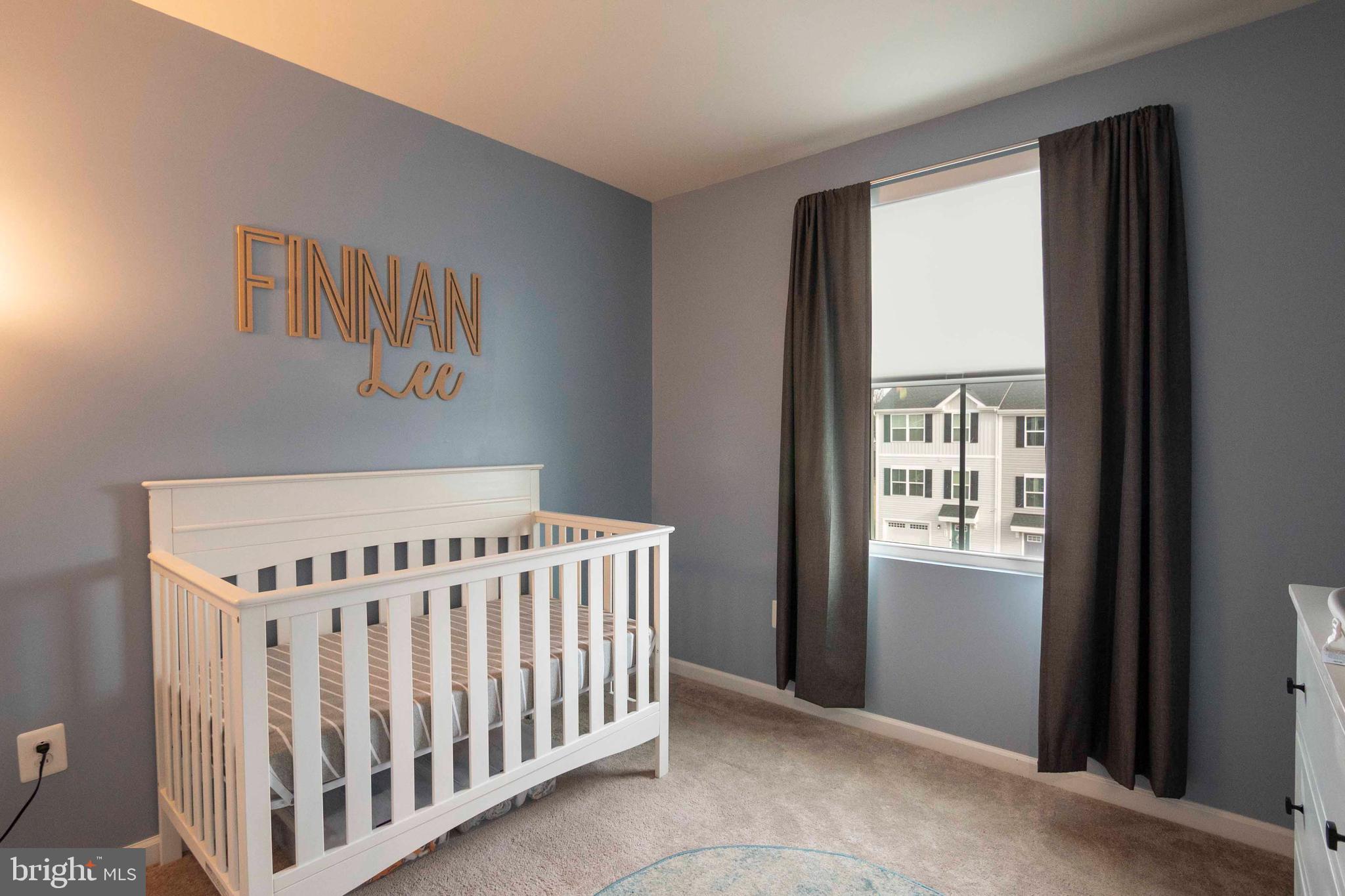 THE LAKES AT MARTINSBURG - Residential Lease