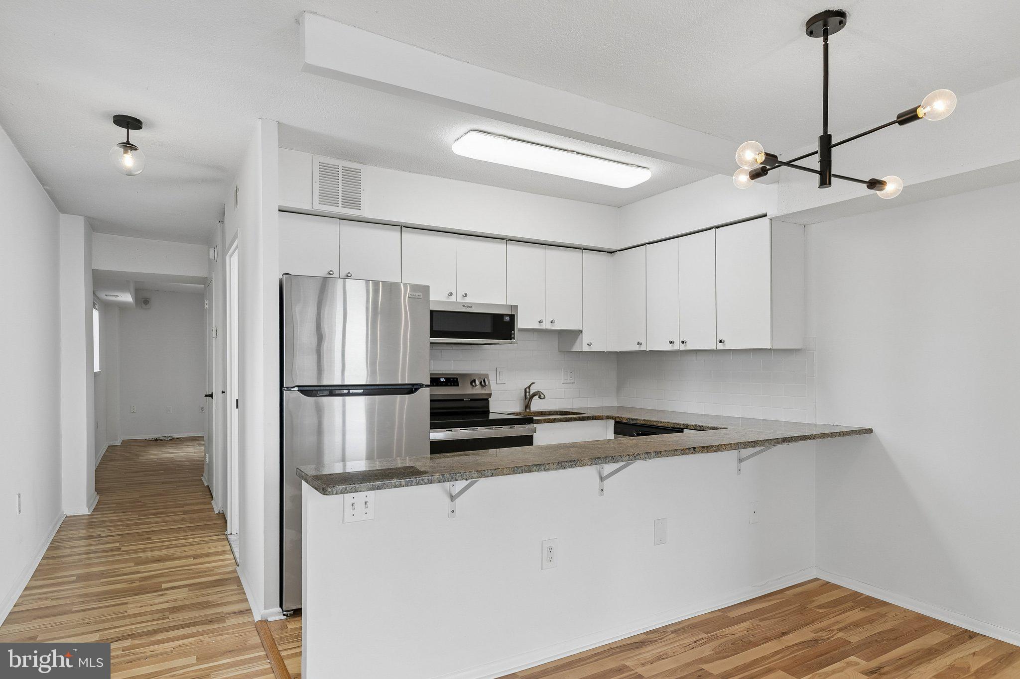 1420 LOCUST STREET 23H