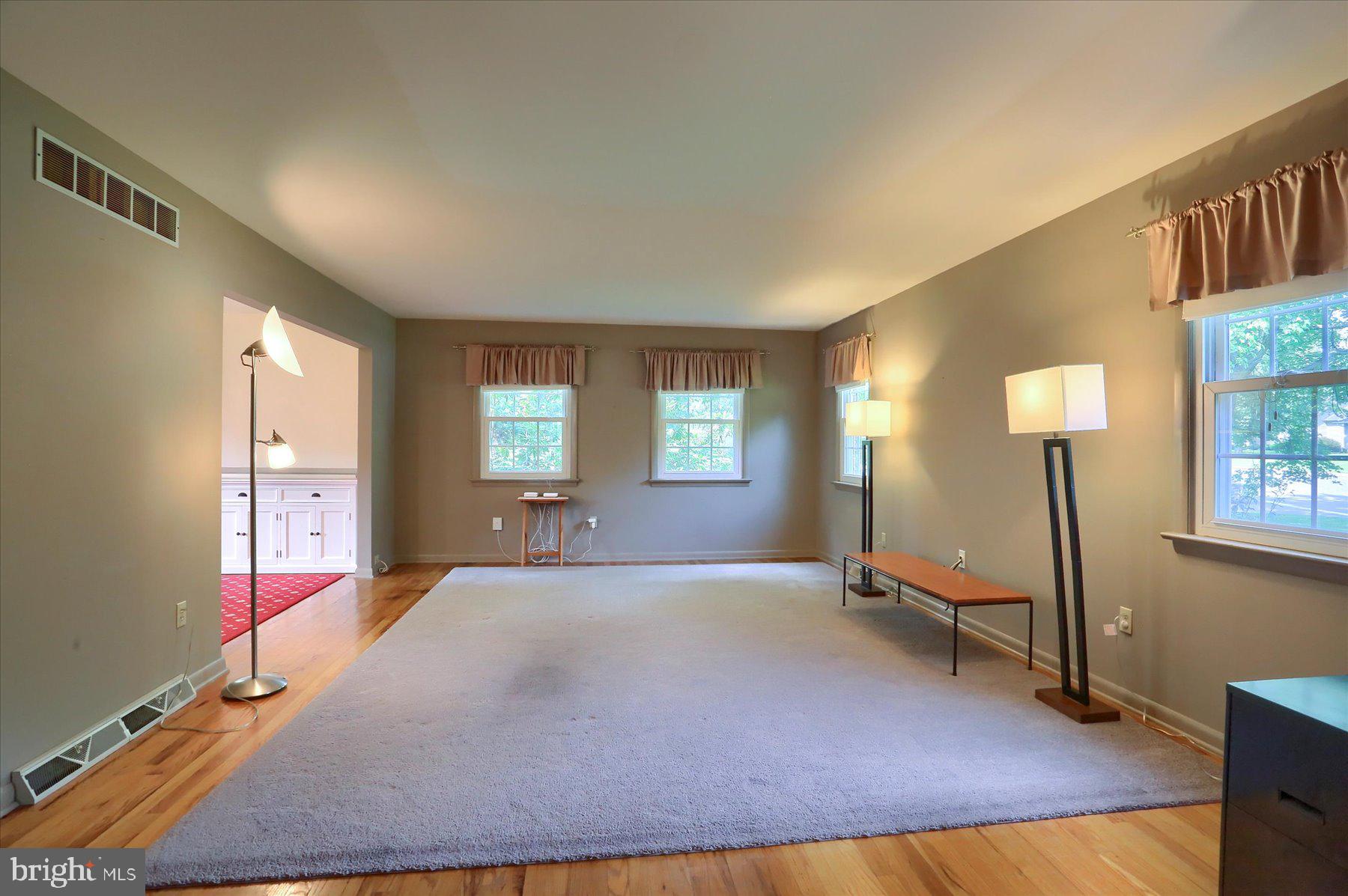 FOREST PARK - Residential