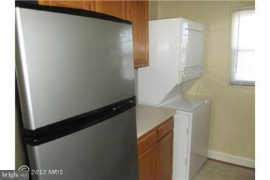 FARRINGTON PLACE - Residential Lease