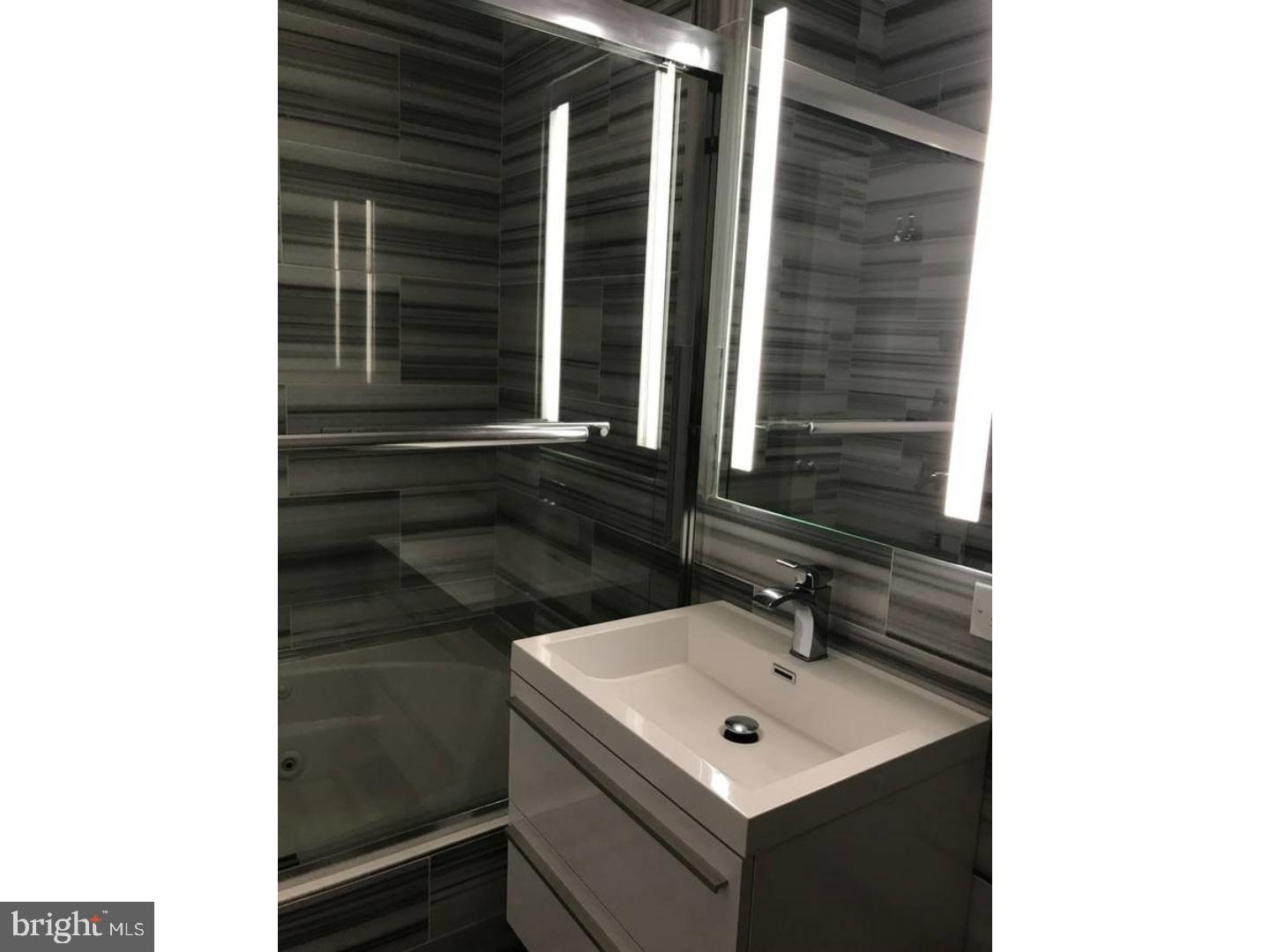 OLD CITY - Residential Lease