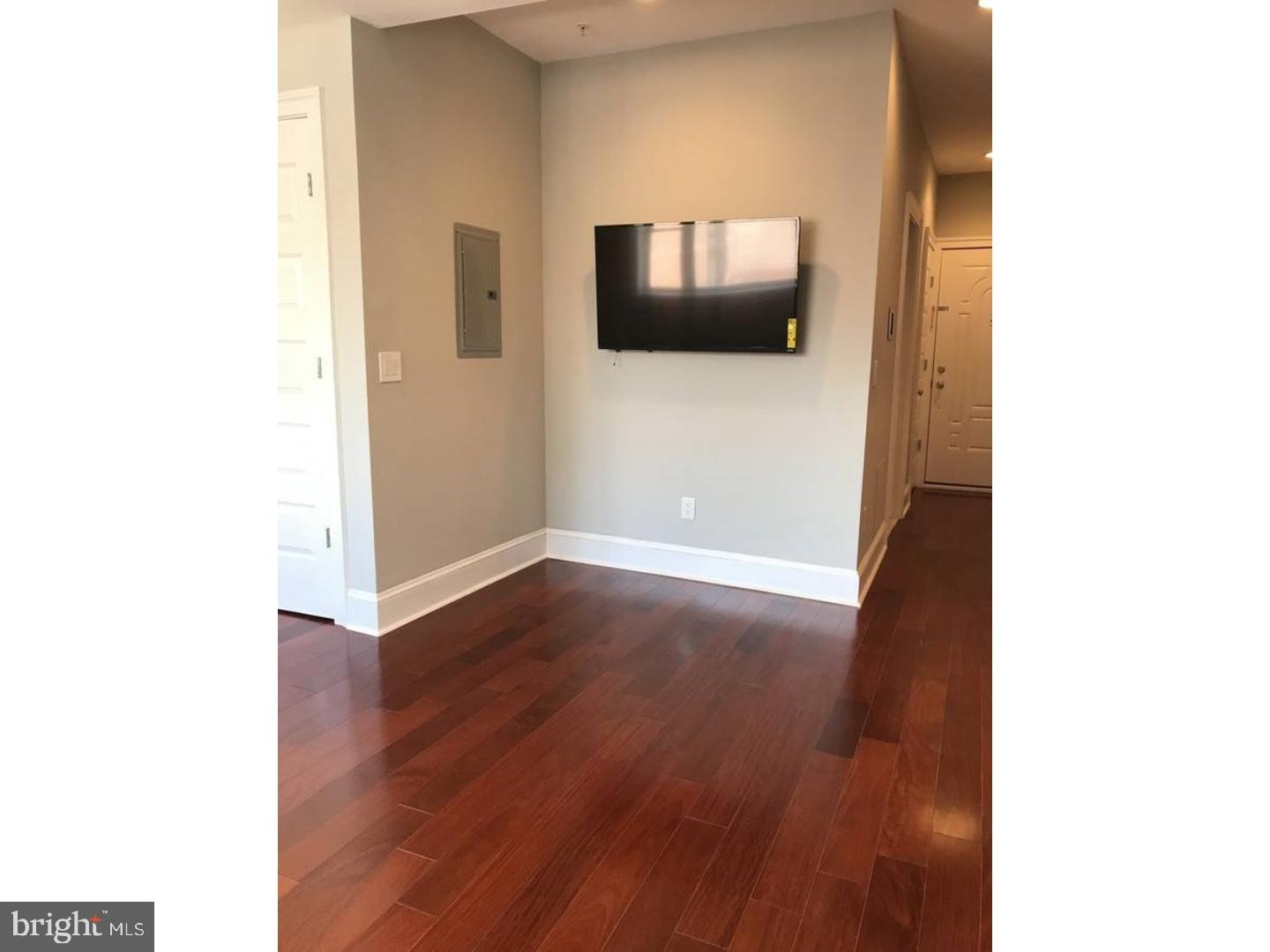 OLD CITY - Residential Lease