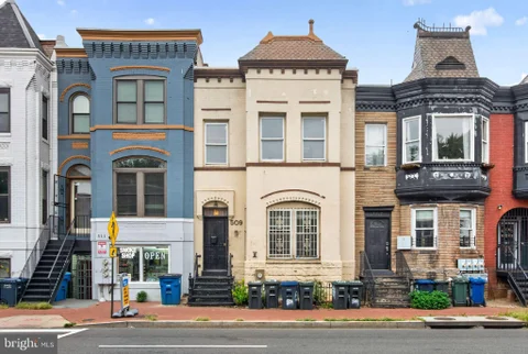 MLS: DCDC2279348
