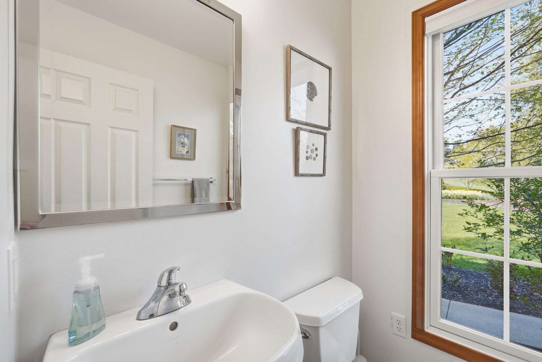 HOWES LANDING - Residential