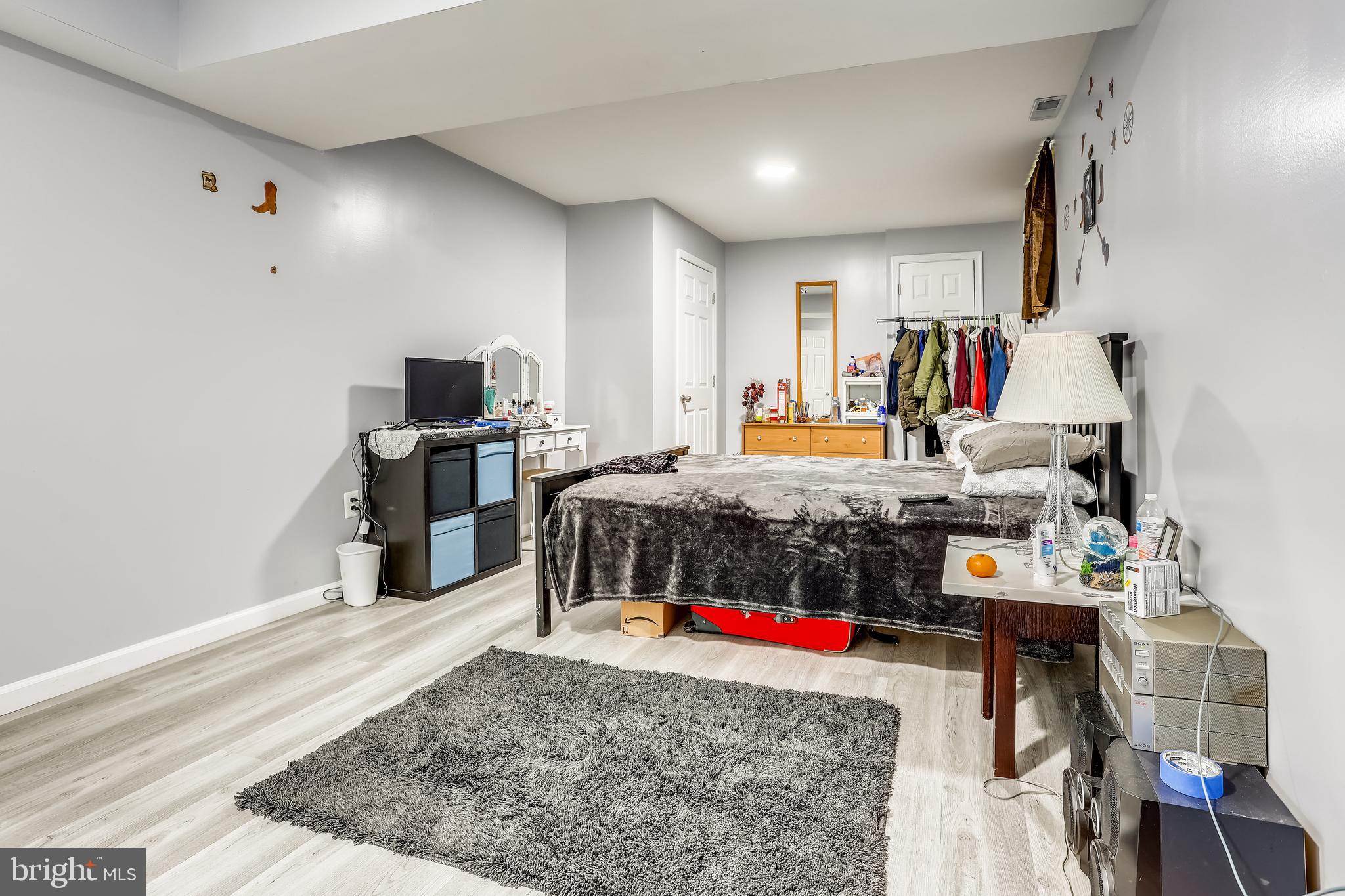 WHEATON OUT RES. (2) - Residential