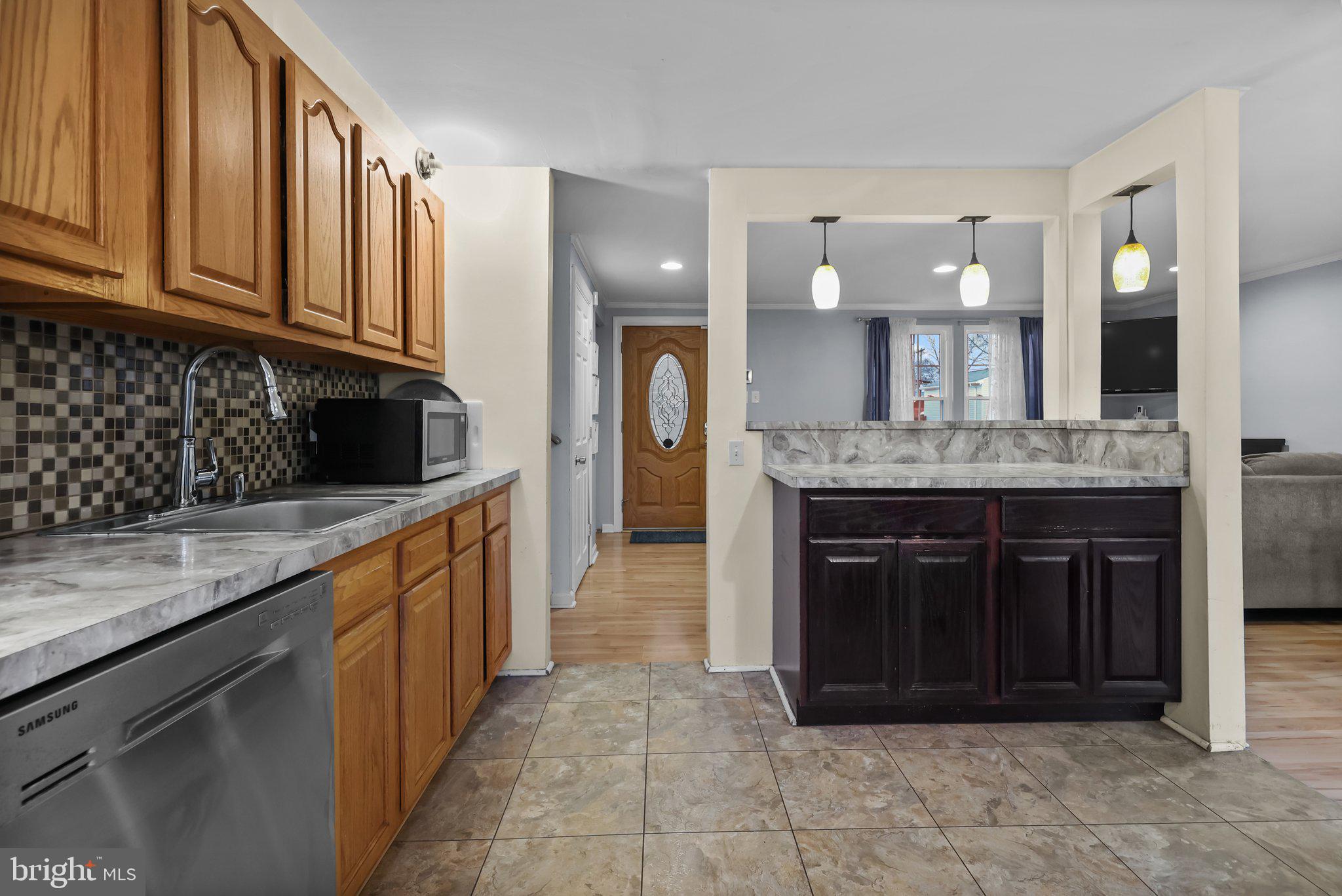 LAKELAND ESTATES - Residential