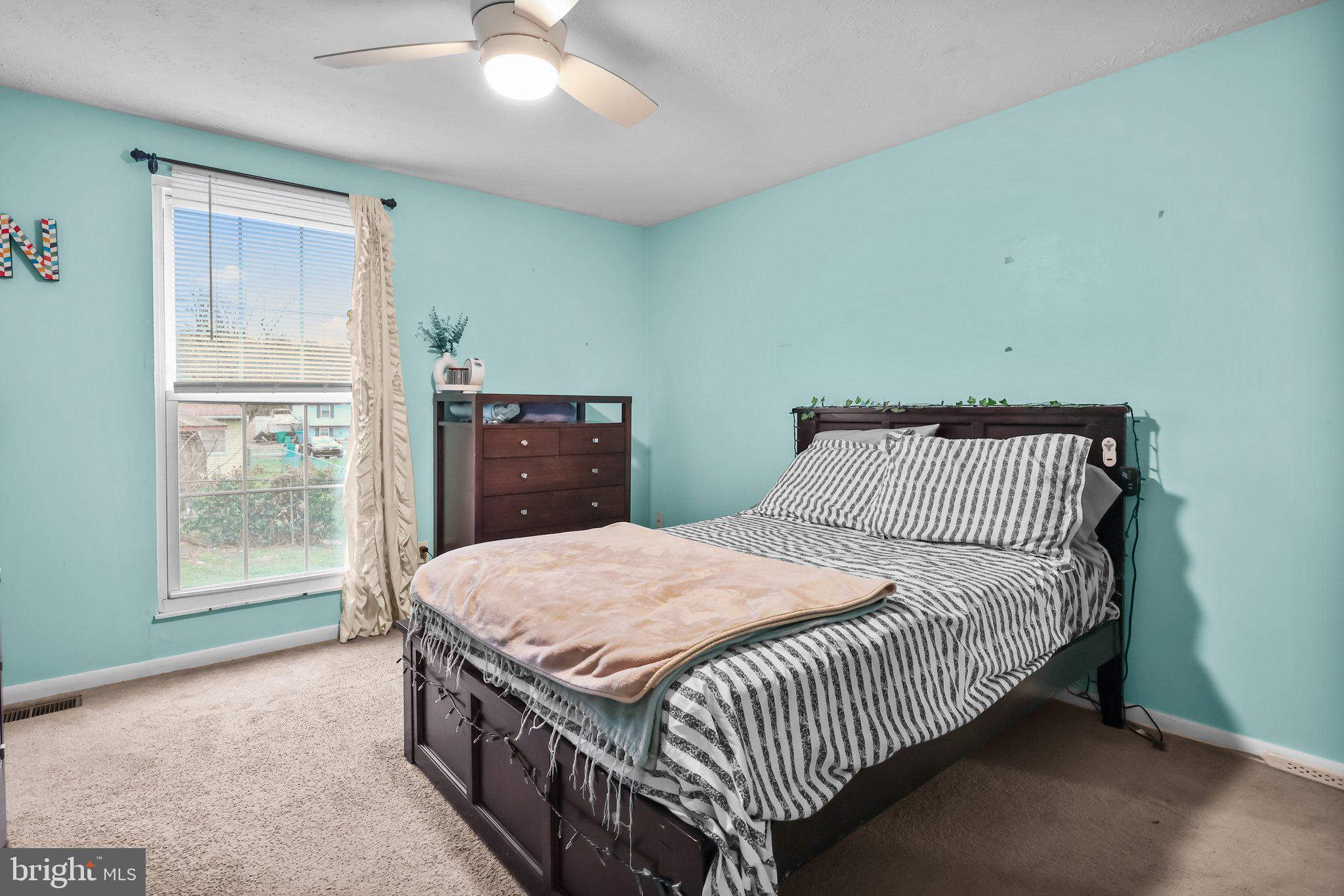 LAKELAND ESTATES - Residential