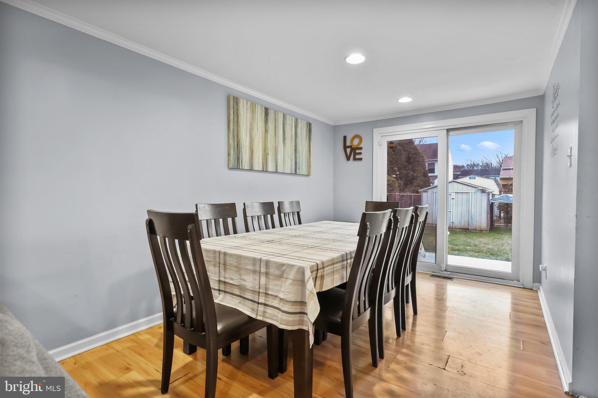 LAKELAND ESTATES - Residential