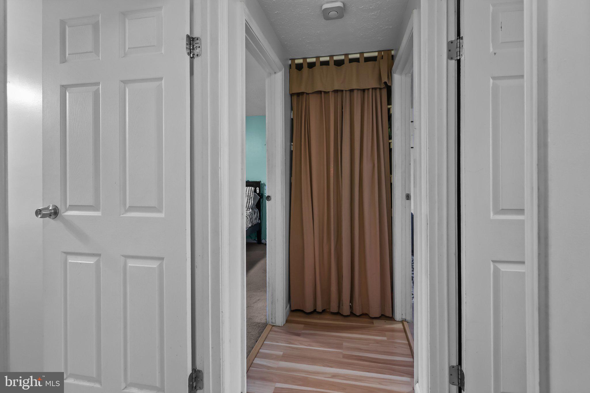 LAKELAND ESTATES - Residential