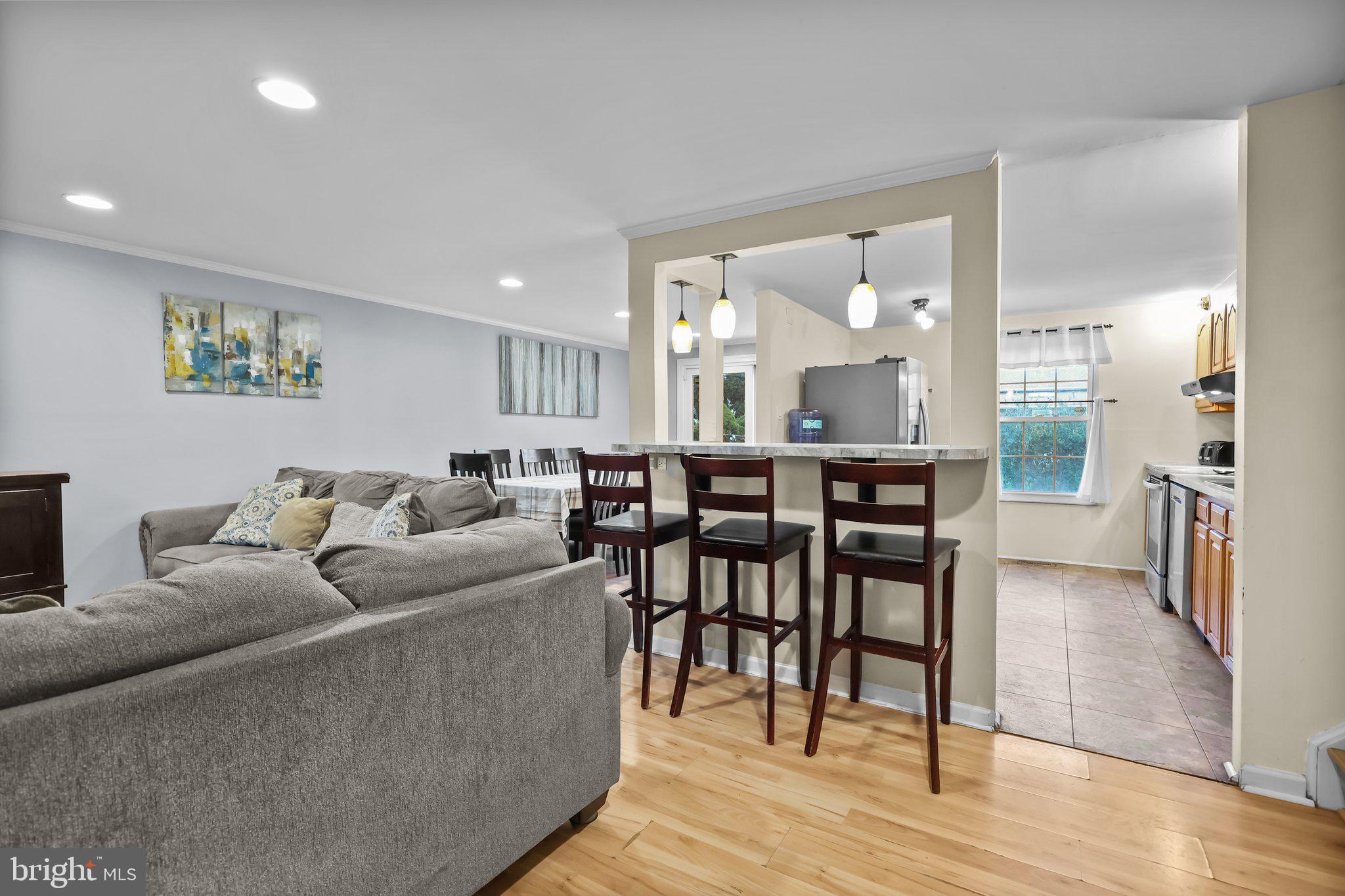 LAKELAND ESTATES - Residential